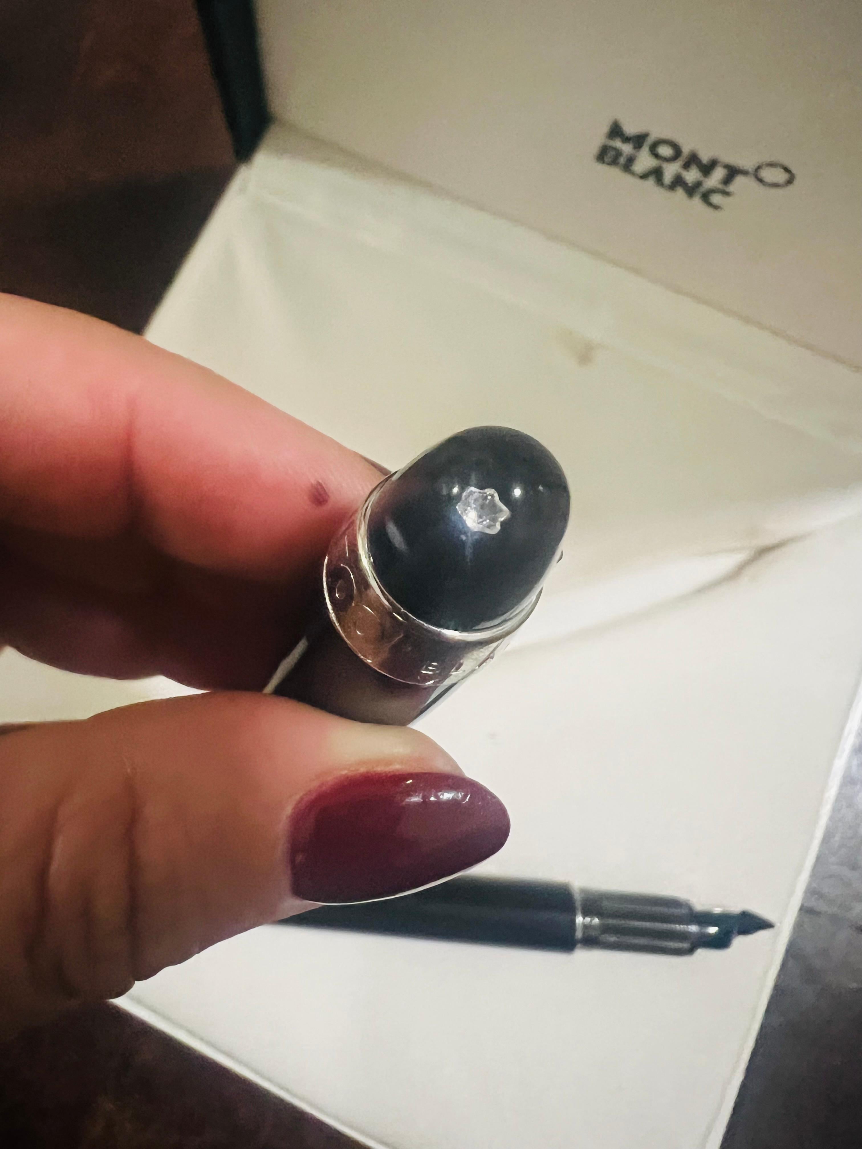 Édition spéciale Montblanc Fountain Pen Star Walker Soulmakers for 100 ans en vente 5