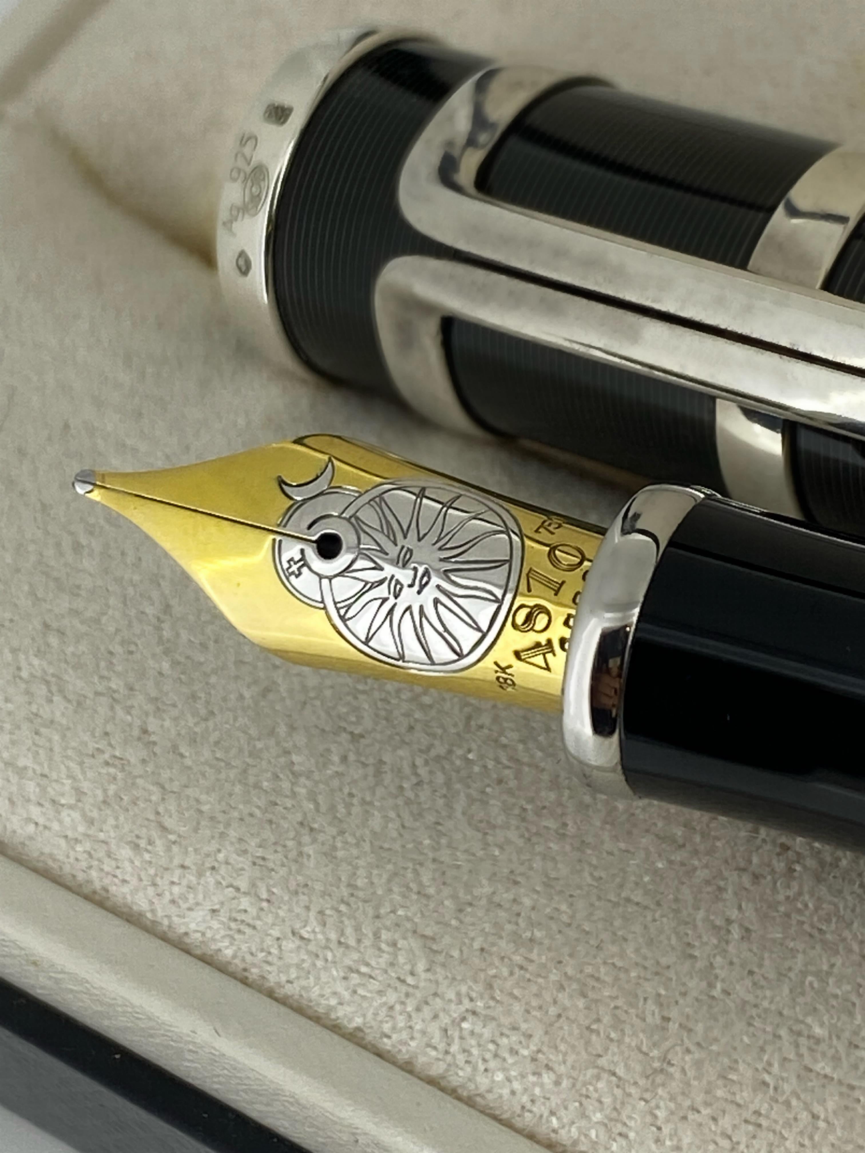 Montblanc Limited Edition Nicolaus Copernicus 4810 M 18K Gold Nib Fountain Pen. For Sale 4