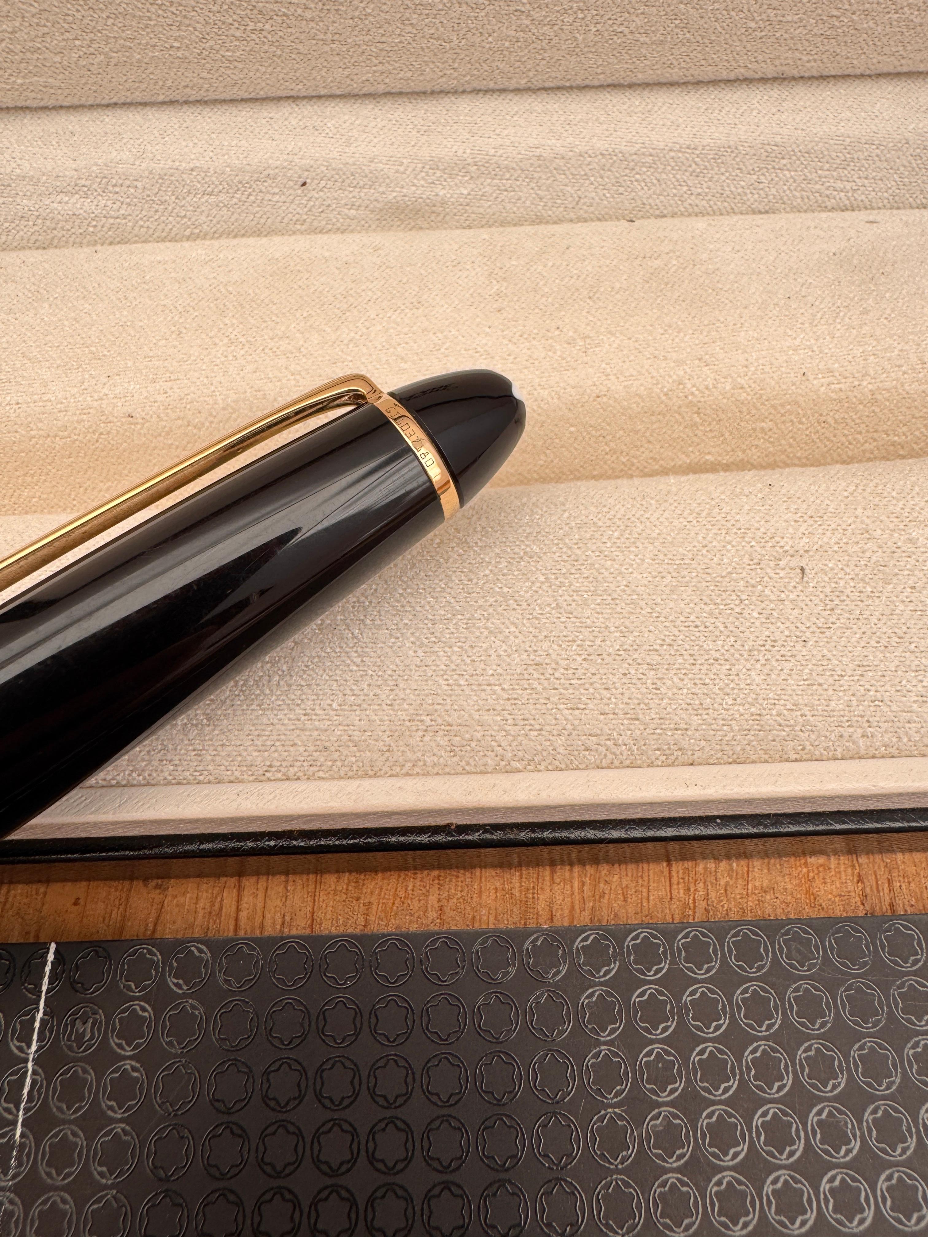 Montblanc Meisterstuck 146 Bicolor 14K Nib Gold Trim Fountain In Original Box For Sale 3