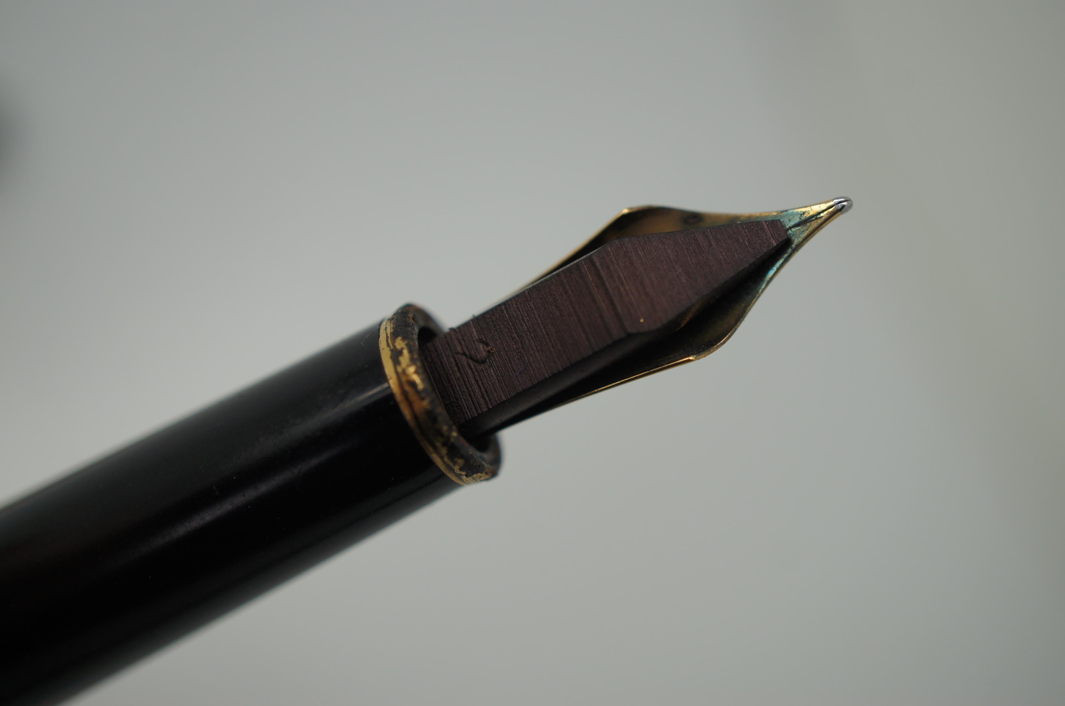 montblanc meisterstuck fountain pen 4810 14k