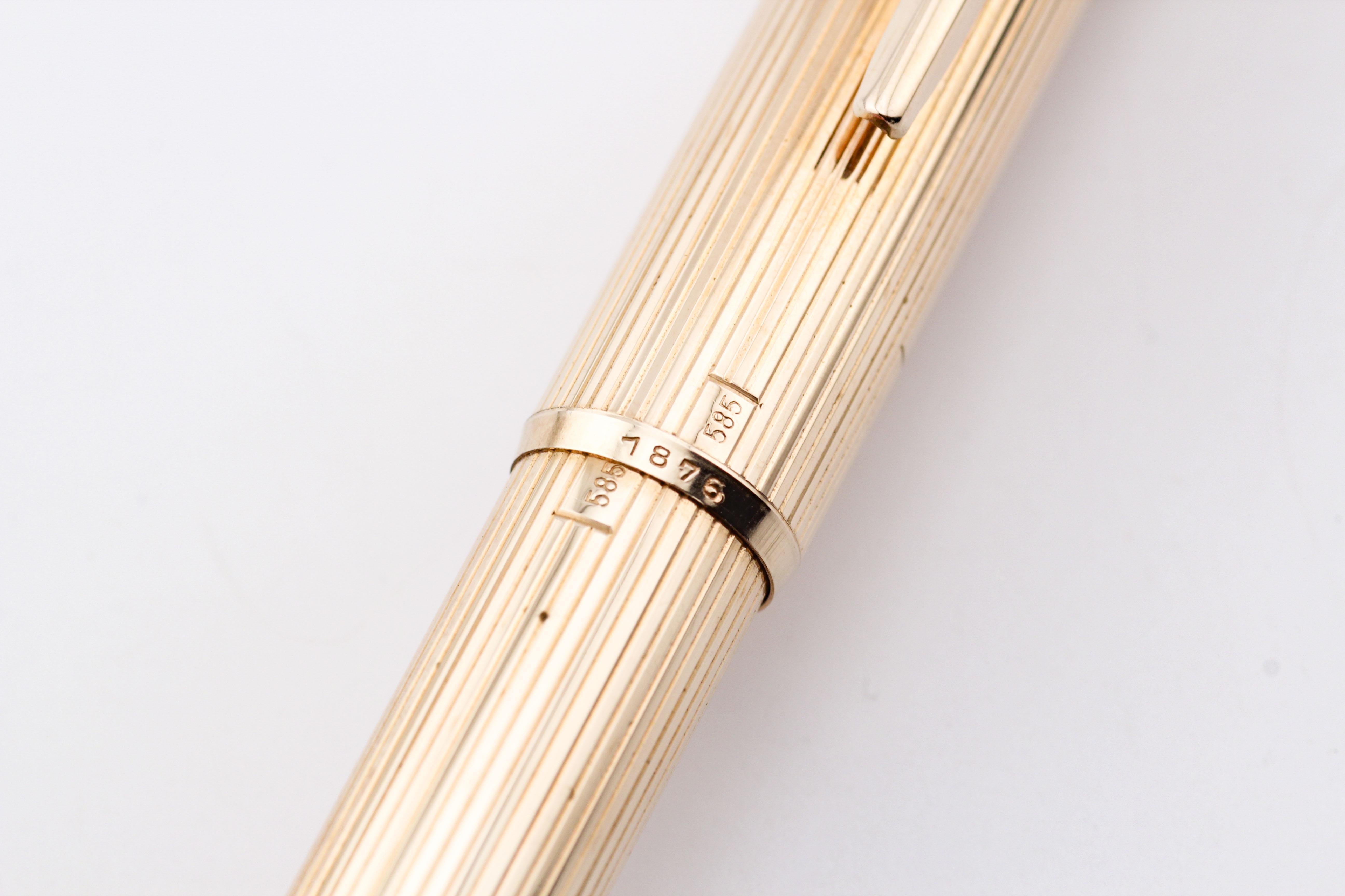 Montblanc Meisterstuck 1876 Stylo à bille en or jaune 14K avec boîte en vente 4