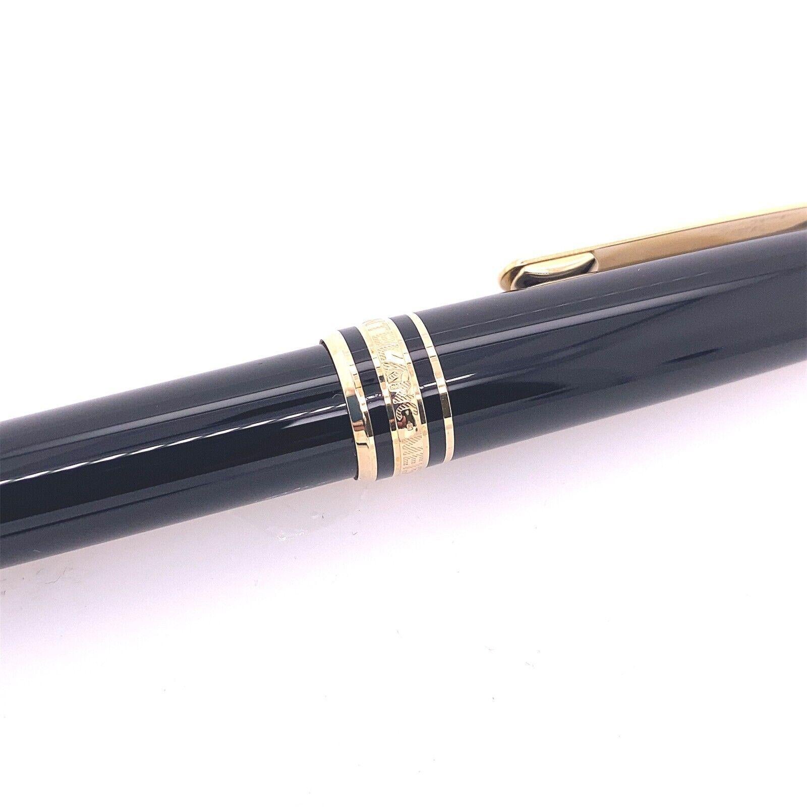 Montblanc's Meisterstück ballpoint pen is defined by quality craftsmanship.
A Montblanc pen is a symbol of a distinguished writing instrument, you can make your writing a work of art. details to achieve a luxurious finish. With original box and