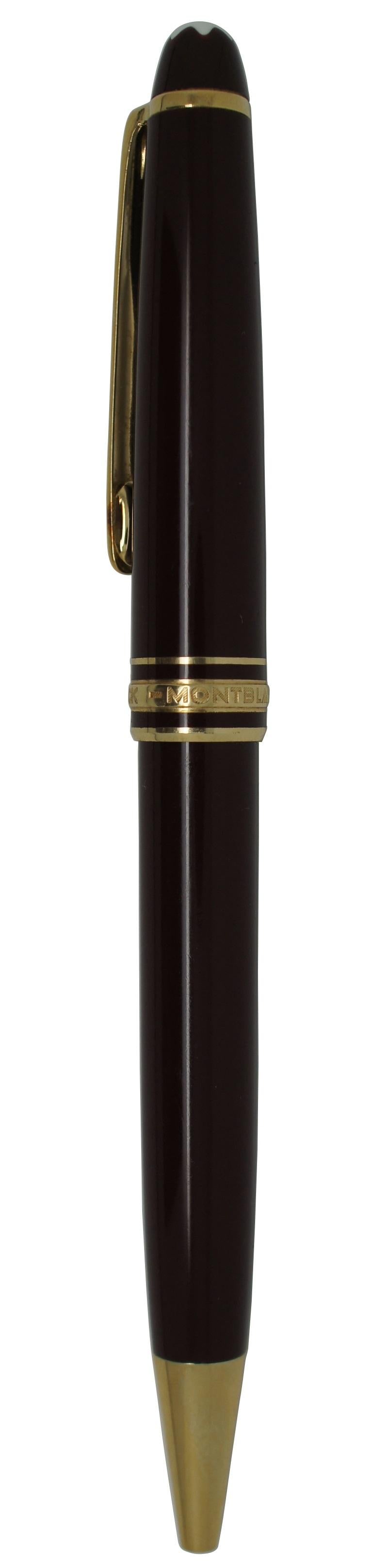 Vintage Montblanc Meisterstuck classique 164 ballpoint pen in Bordeaux red. Four ballpoint pen refills included.
     
