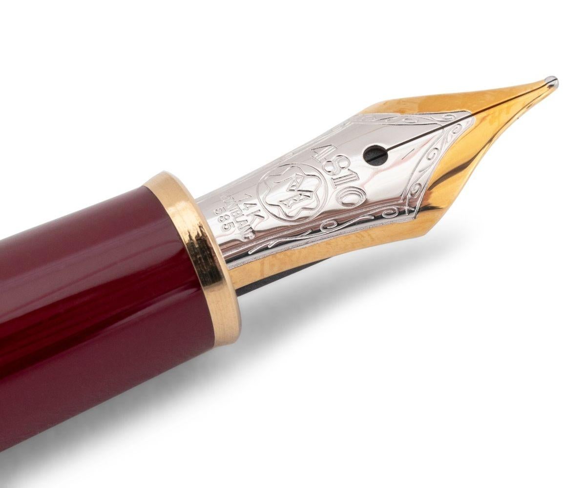 Gold Montblanc Meisterstuck Fountain Pens, Pair For Sale