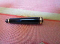 Penna a sfera classica Montblanc Meisterstück rivestita in oro