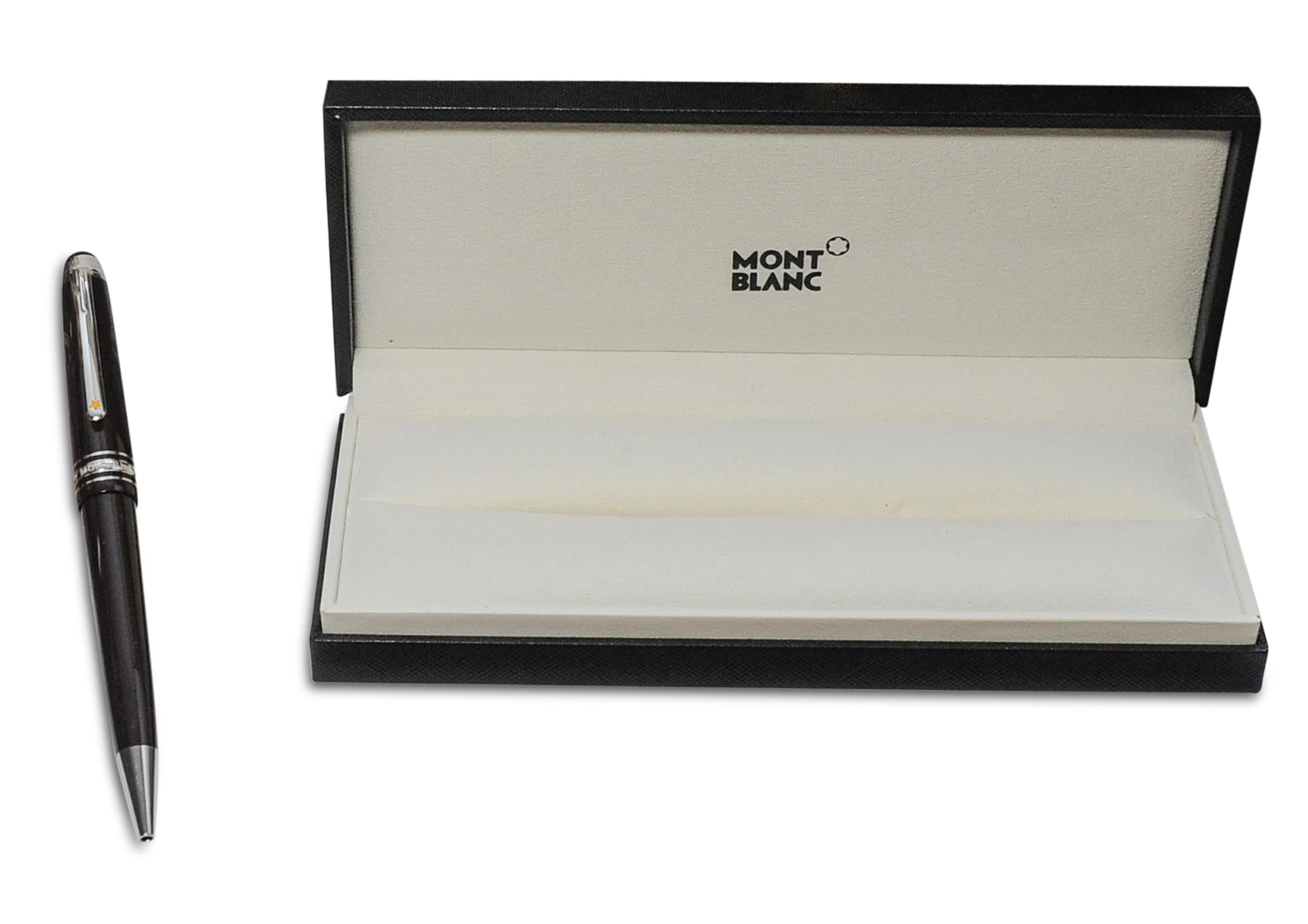 Contemporary Montblanc Meisterstuck Le Petit Prince & Aviator Ballpoint Pen Special Edition  For Sale