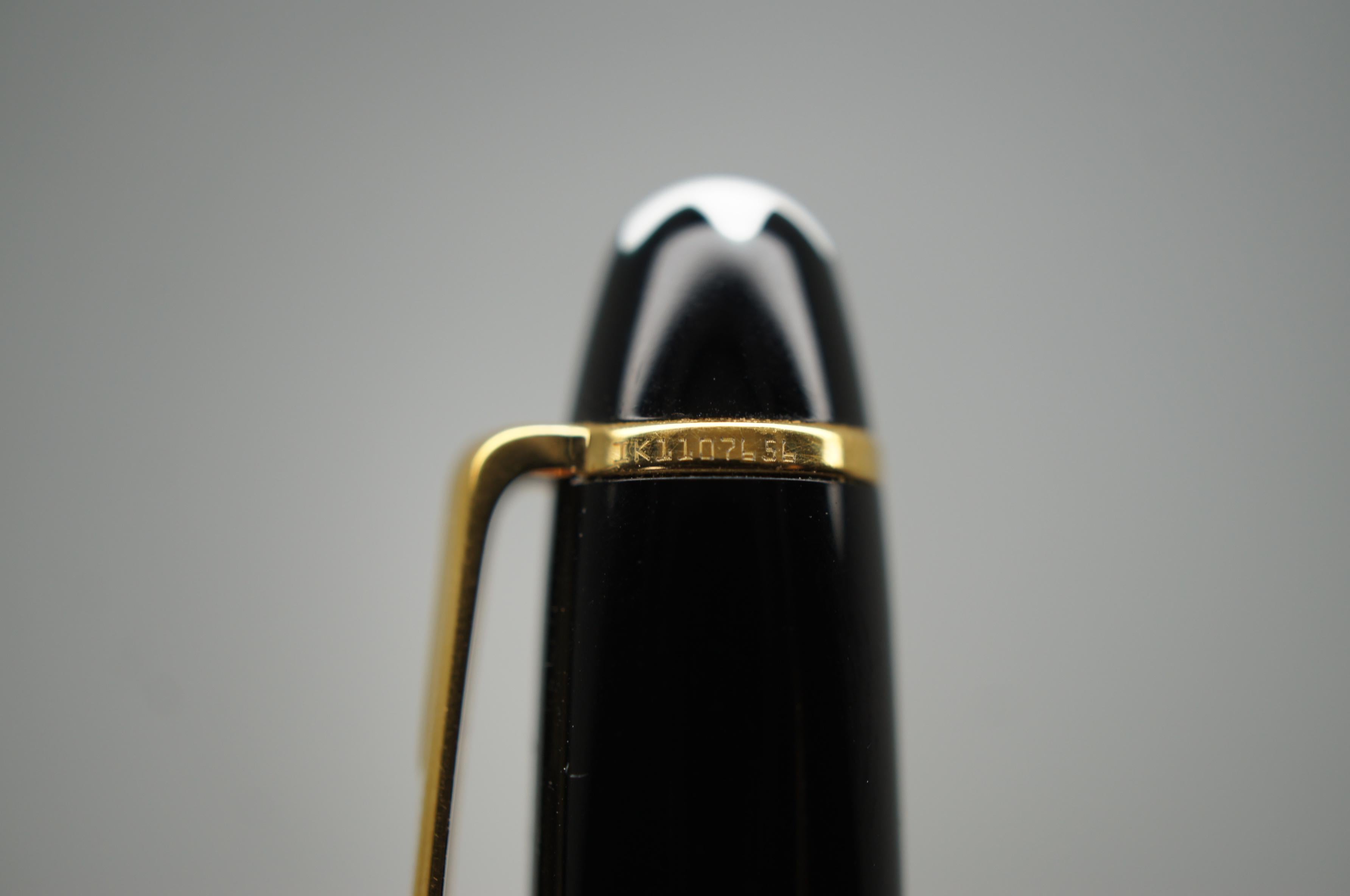 Montblanc Meisterstuck Petite Prince Ballpoint Pen Black Gold Germany 1