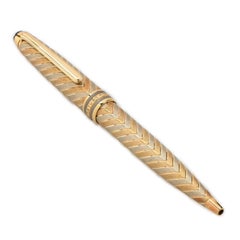 Montblanc Meisterstück Solitaire Chevron 18K Solid Gold Rollerball Pen