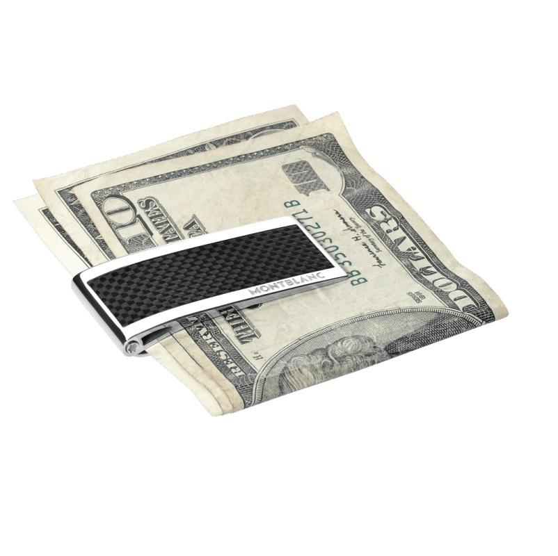 The Montblanc money clip, made of stainless steel with a carbon inlay, is the perfect combination of essential functionality and modern elegance.
104731
