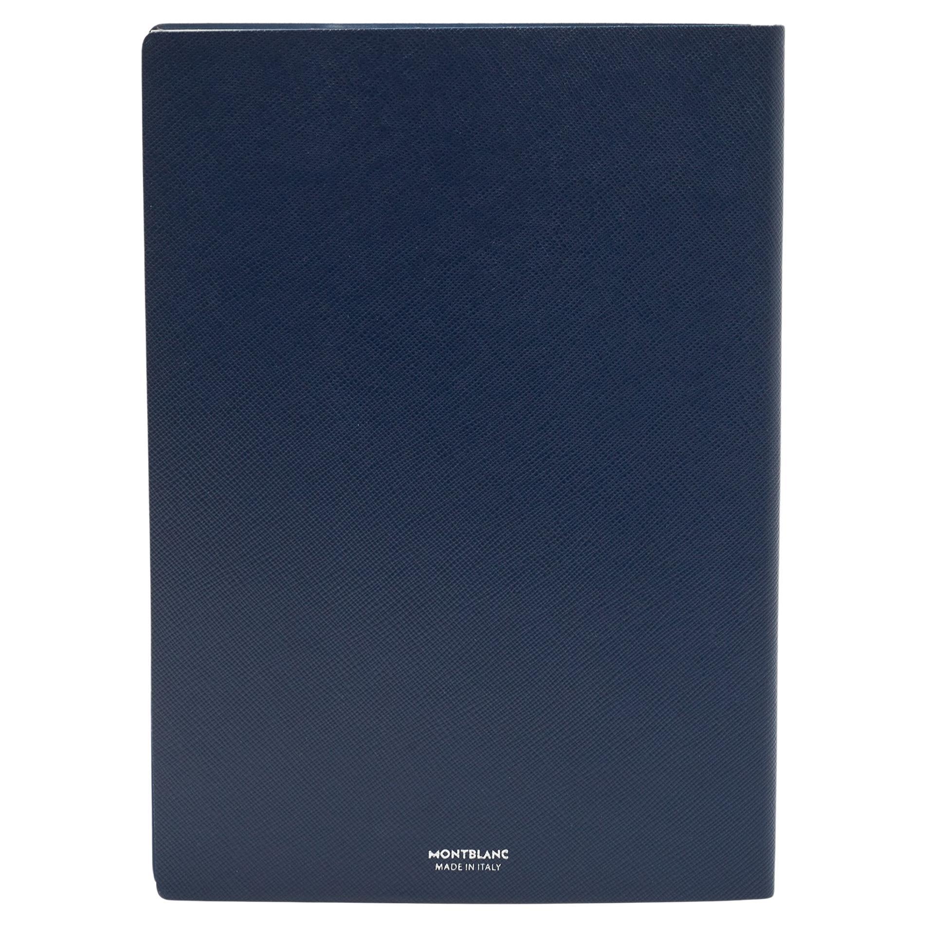 Montblanc strives to fulfill its dedication to quality and excellent craftsmanship with all its creations. This Montblanc notebook has the brand logo on the front.

