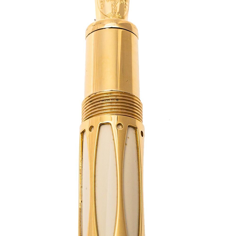 Beige Montblanc Patron of Art Limited Edition Pope Julius II Fountain Pen