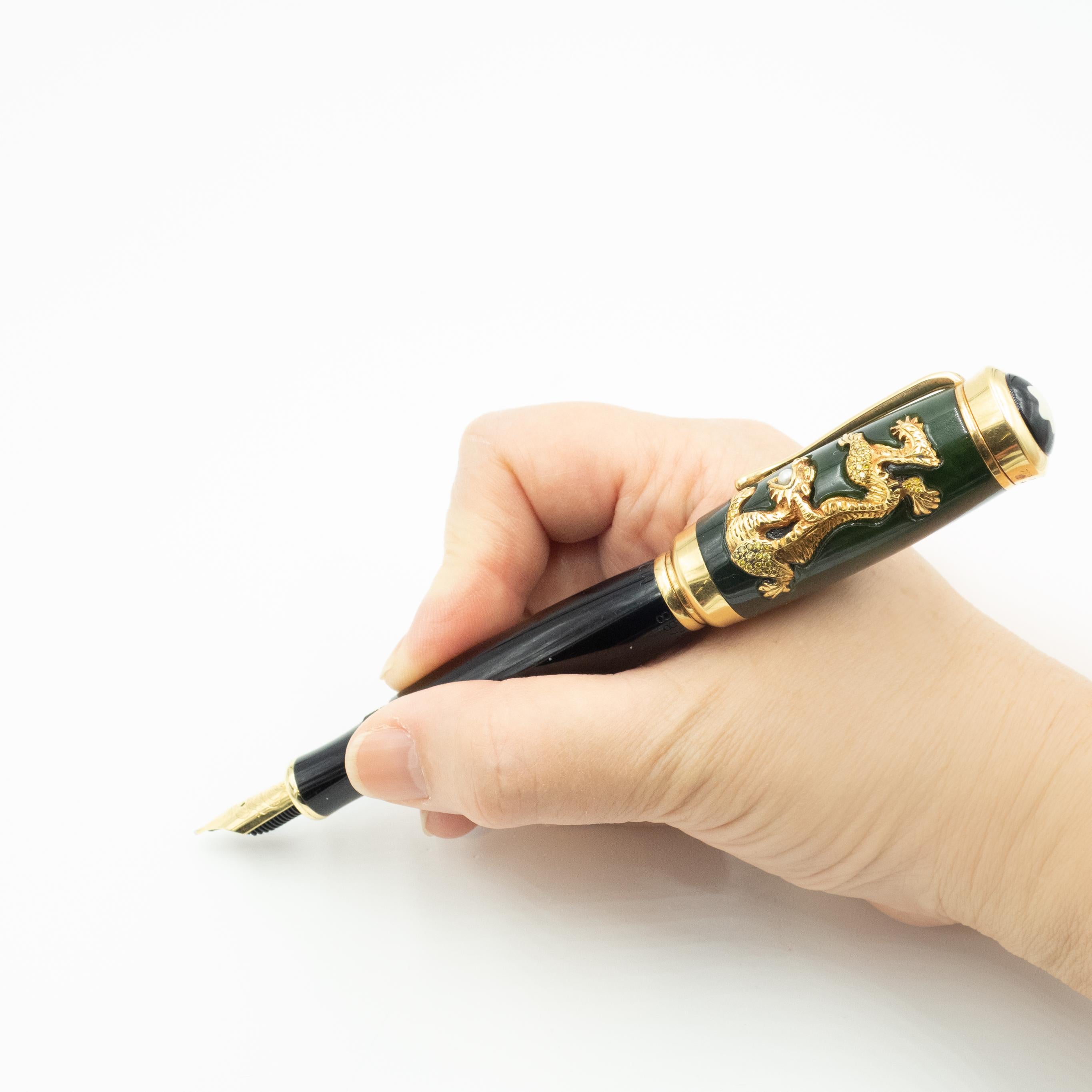 MONTBLANC Qing Dynasty version précieuse 18 carats YG Jade édition limitée 2002 en vente 5
