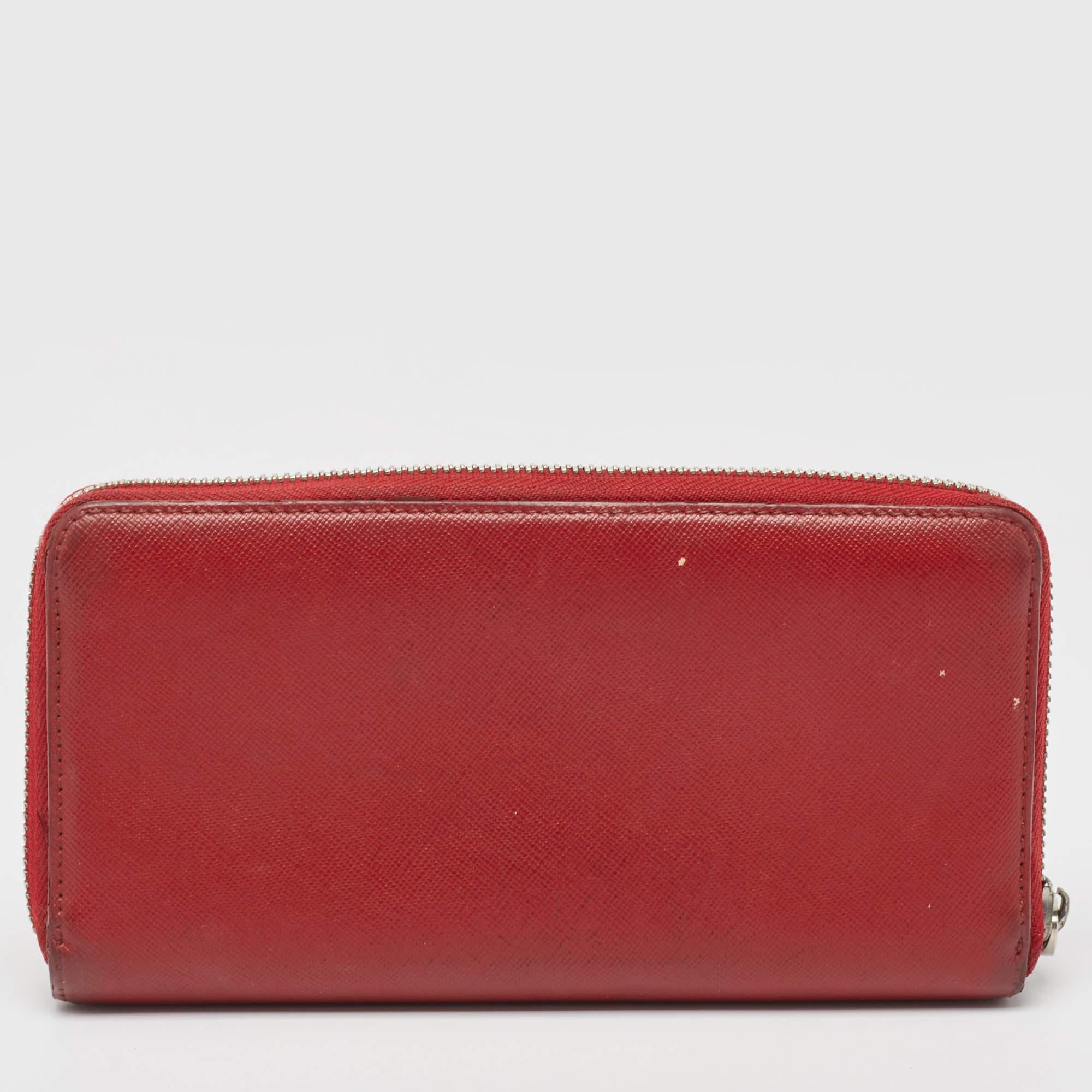 Montblanc Red Leather Meisterstuck Zip Around Wallet For Sale 2