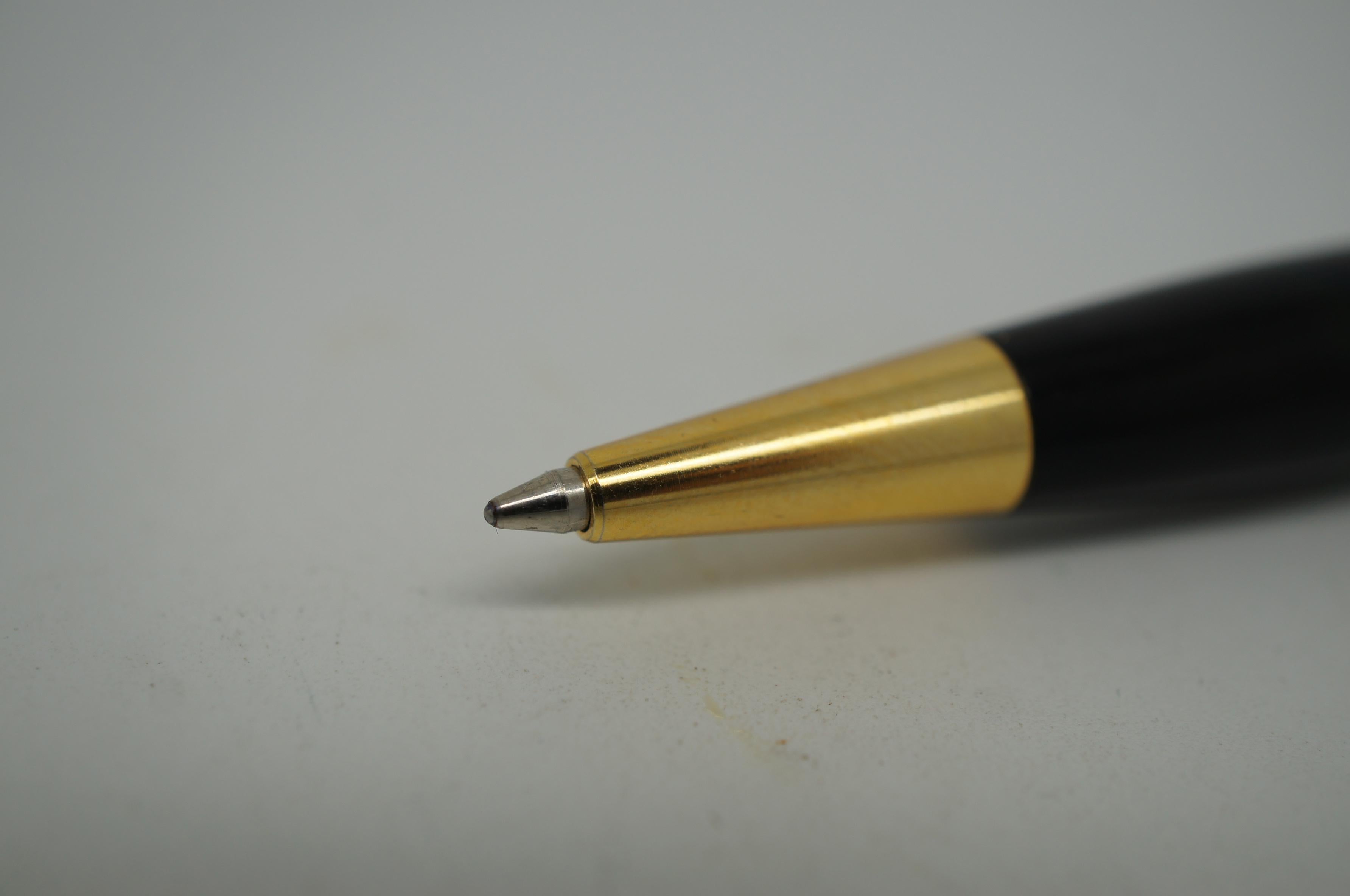 20th Century Montblanc Solitaire Gold & Black Geometric Diamond Pattern Ballpoint Pen