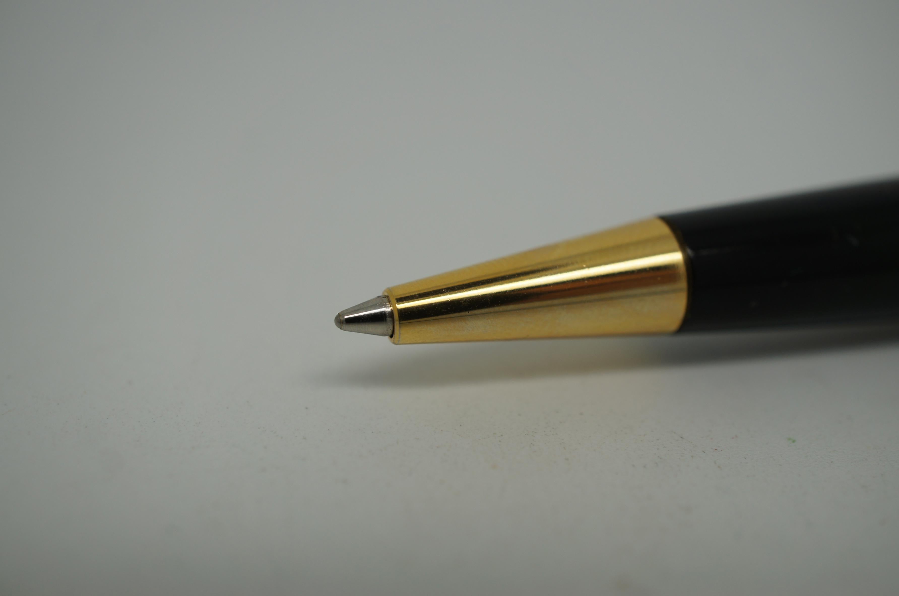 20th Century Montblanc Solitaire Gold & Black Ripple Stripe Ballpoint Pen