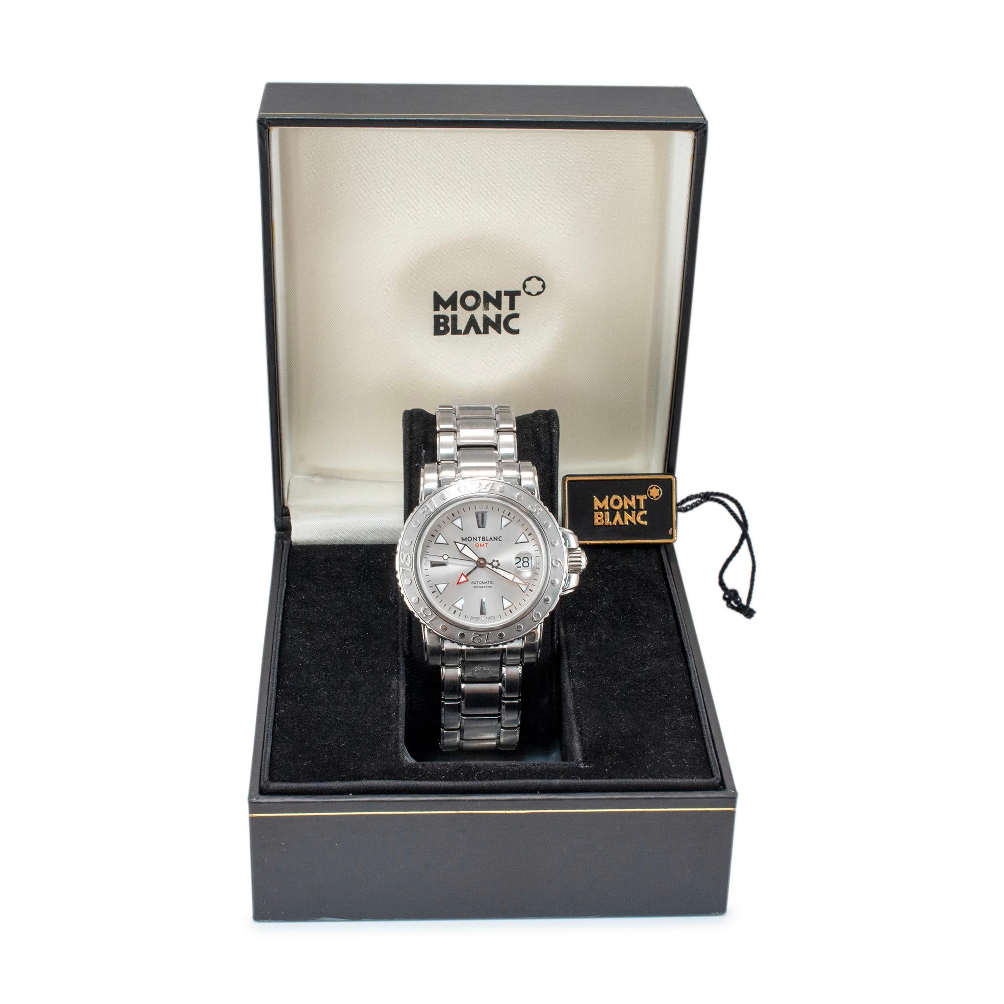 Montblanc Sport Gmt 41MM 7061 Stainless Steel Silver Dial Automatic Watch en vente 3