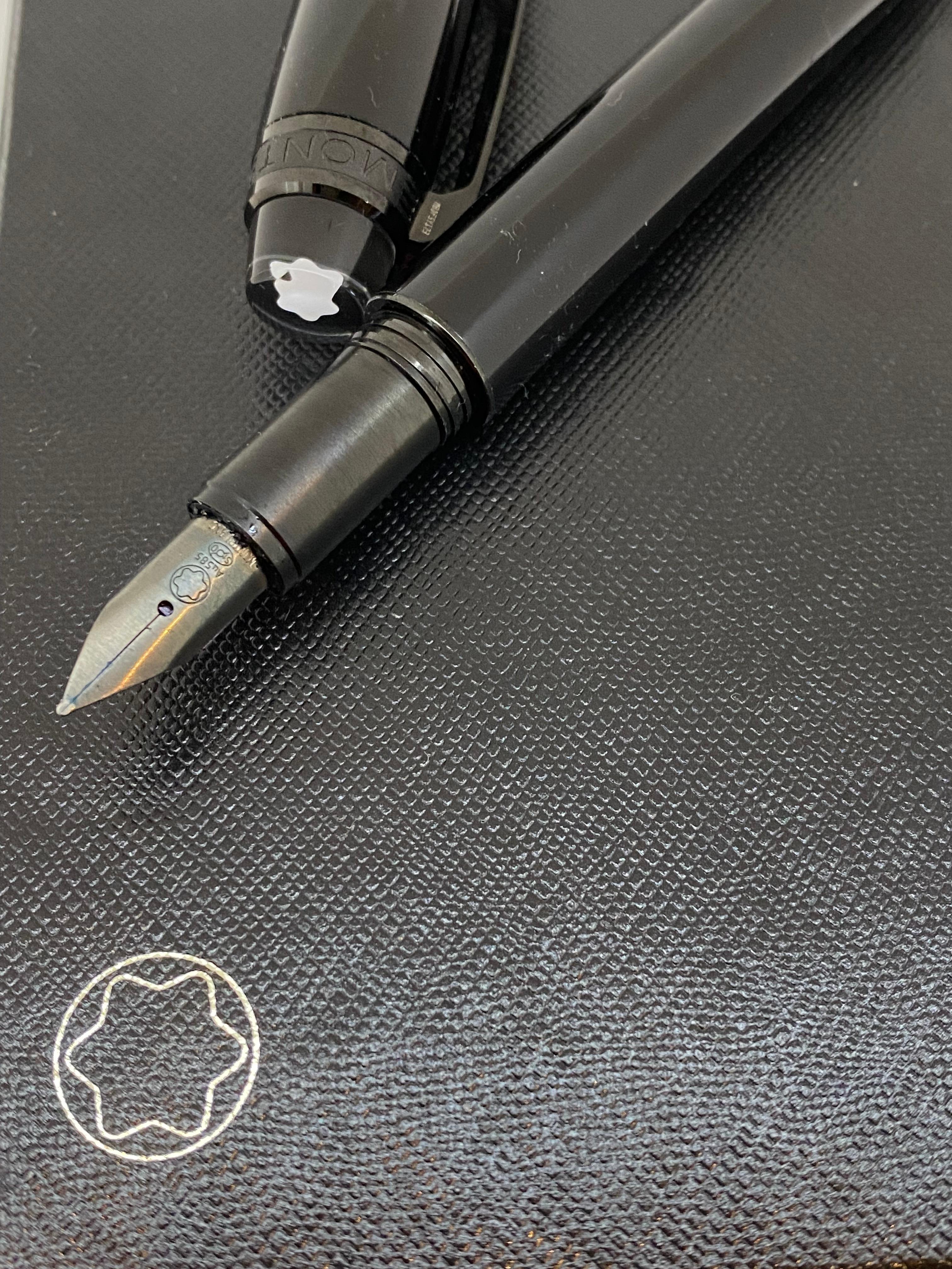 Montblanc Star Walker Urban Speed Fountain Pendentif en or 14K 585 Nib. Boîte + étui. en vente 1