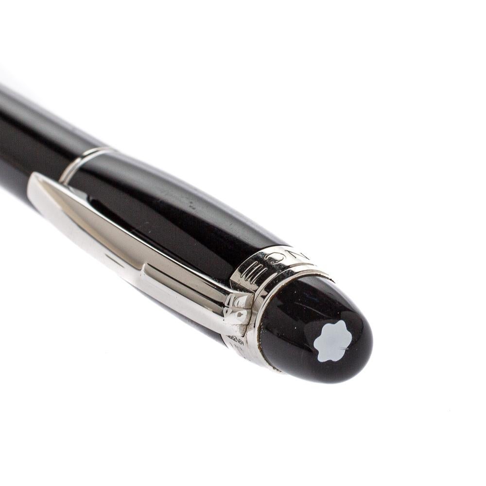 Montblanc StarWalker Black Resin Rollerball Pen In Good Condition In Dubai, Al Qouz 2