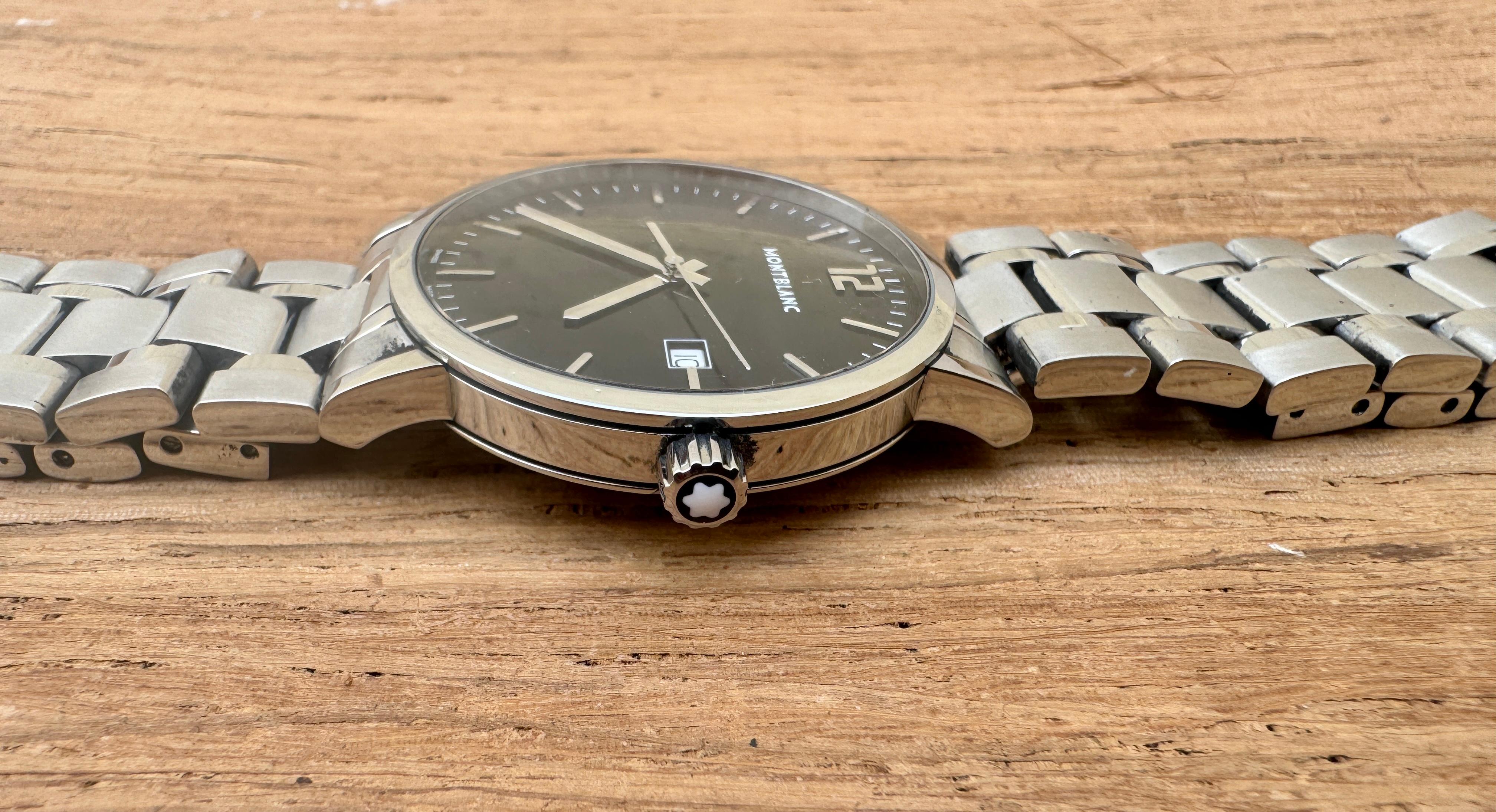 Montblanc Summit 7093 Edelstahl-Uhr mit schwarzem Zifferblatt Herren