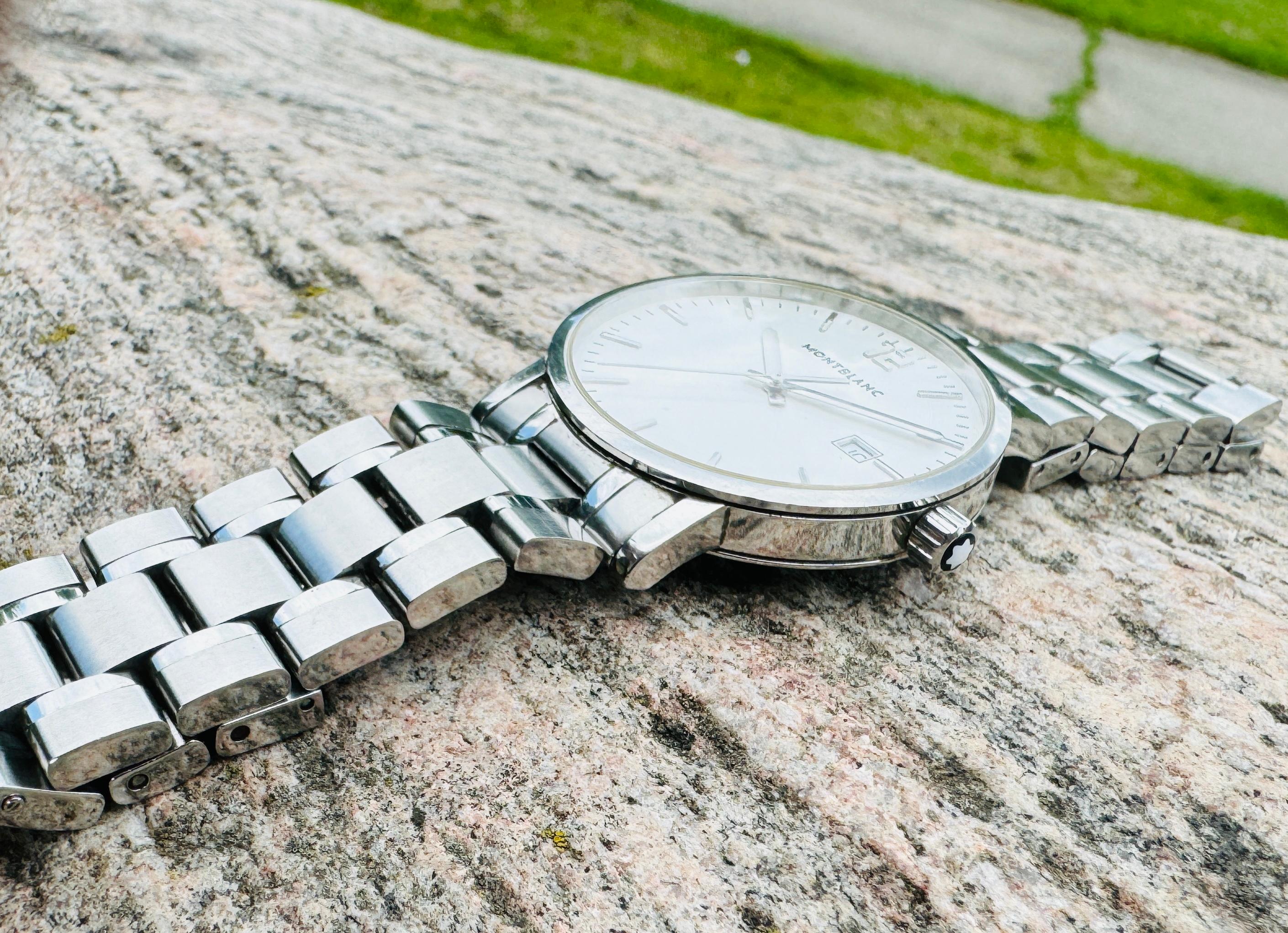 Montblanc Summit 7093 Edelstahl-Uhr 1