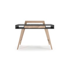 Monte Carlo Desk