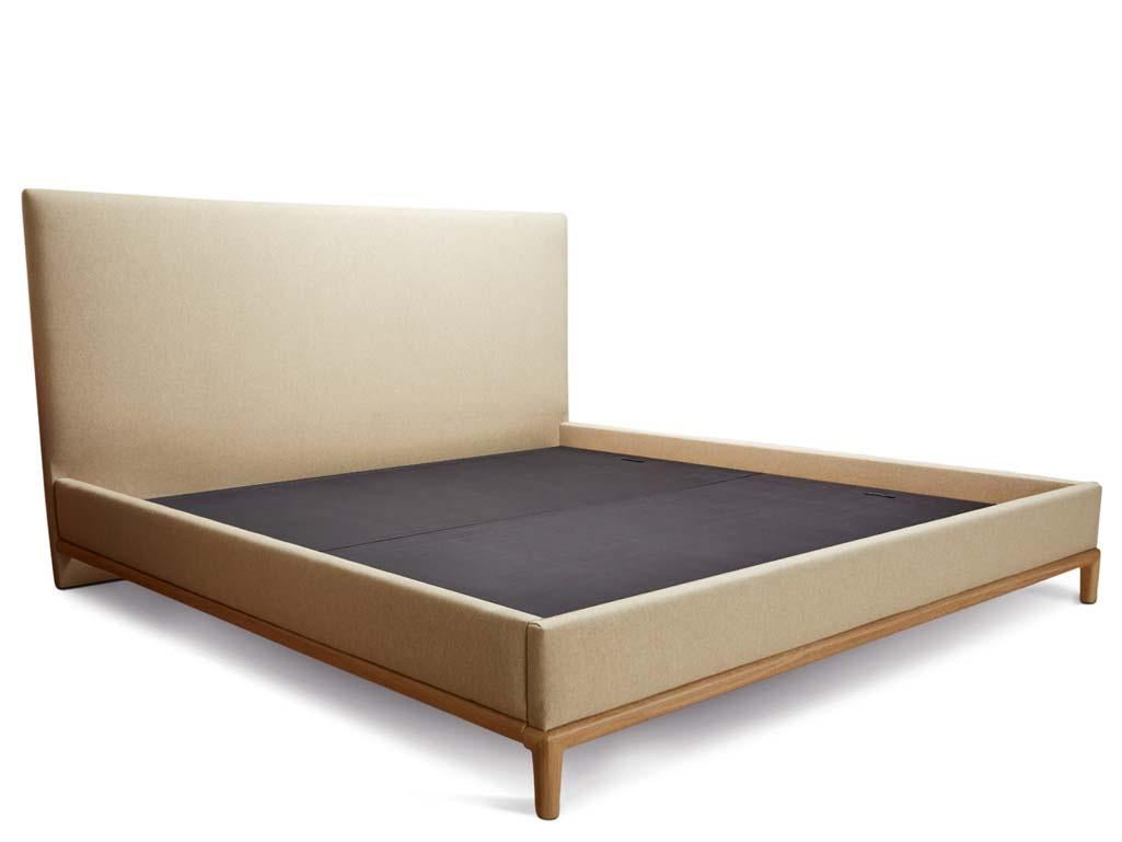 Mid-Century Modern Montebello Bed by Lawson-Fenning, King For Sale