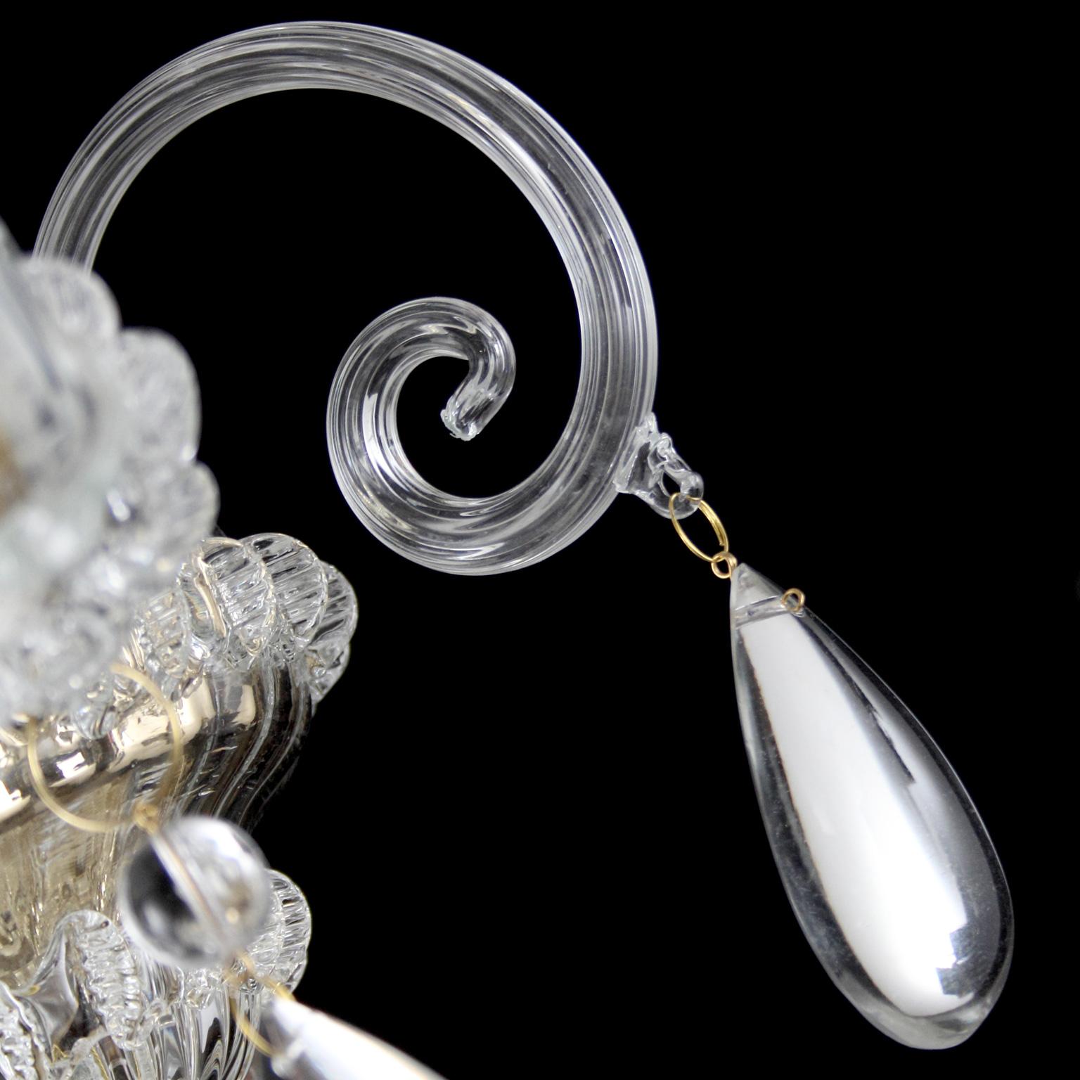 Lámpara 2 brazos estilo veneciano cristal de Murano, pantallas blancas by Multiforme Otro en venta
