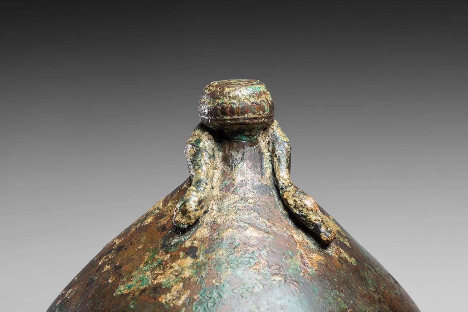 Montefortino Bronze Helmet, Etrusco-Italic Art, 4th-3rd Centuries BC For Sale 3