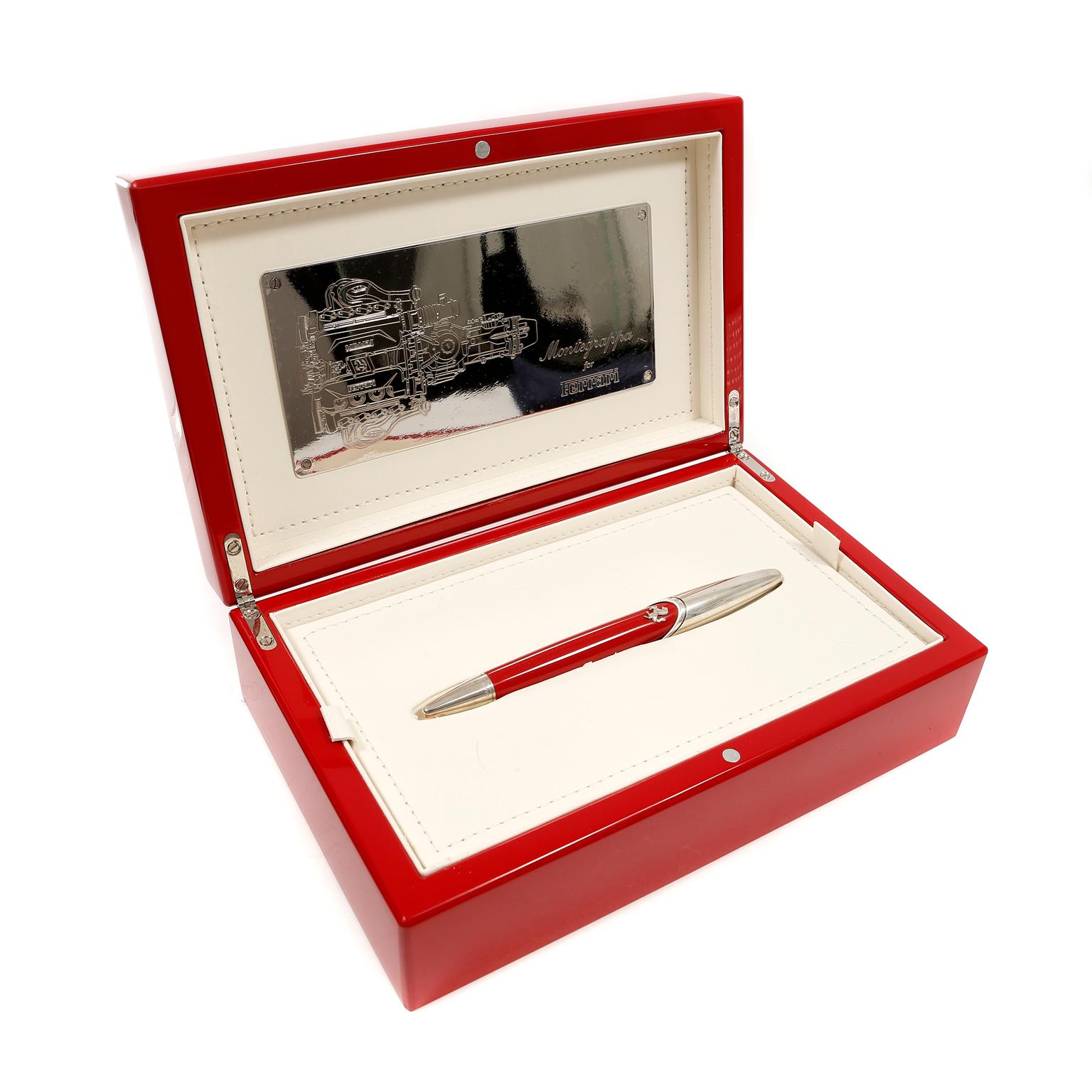 Montegrappa for Ferrari Edizione Limitata Argento con Penna Rossa In condizioni ottime a Palm Beach, FL