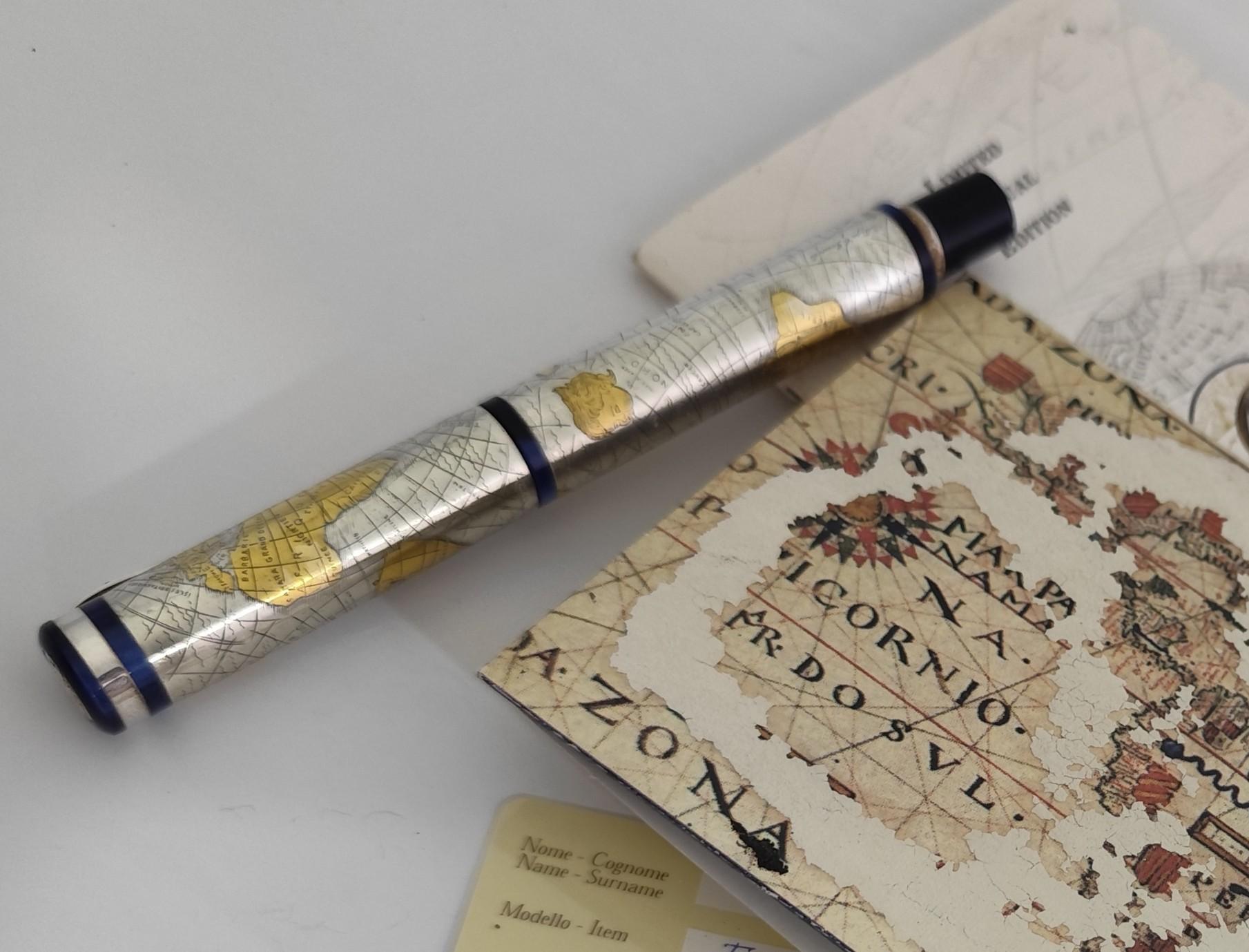 Montegrappa Gea 2001 Limited Edition Sterling Silver 18K M Nib Fountain in Box en vente 6