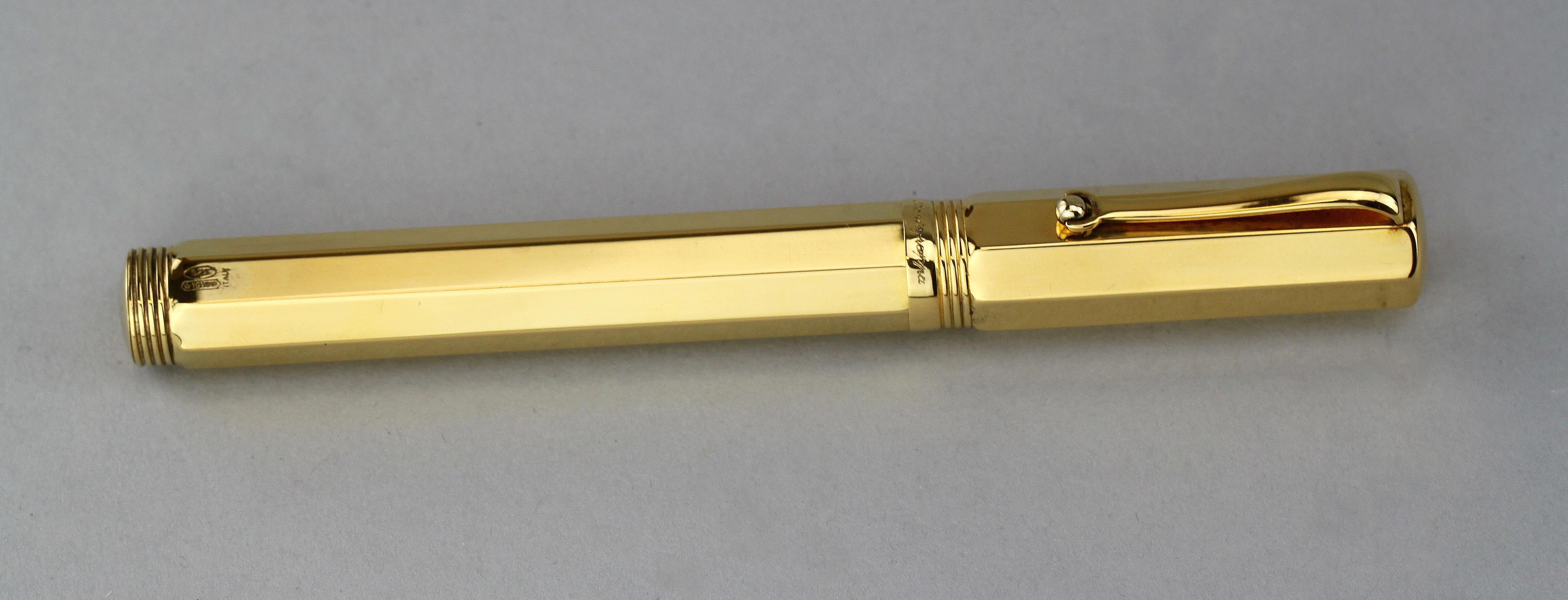 Montegrappa Sterling Silber Gold Ton Finish Brunnenstift mit 18 Karat Gold Nib im Zustand „Gut“ im Angebot in Braintree, GB