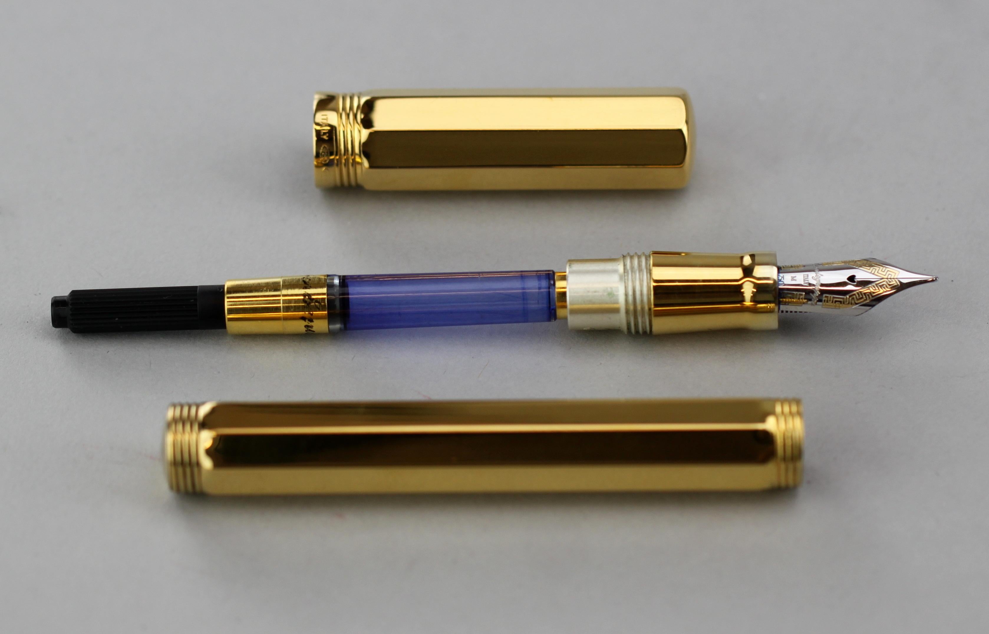 Montegrappa Sterling Silver Gold Tone Finish Fountain Pen with 18 Karat Gold Nib For Sale 2