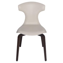 Montera Chair in Genuine Leather Pelle SC 19 Georgette Light Grey