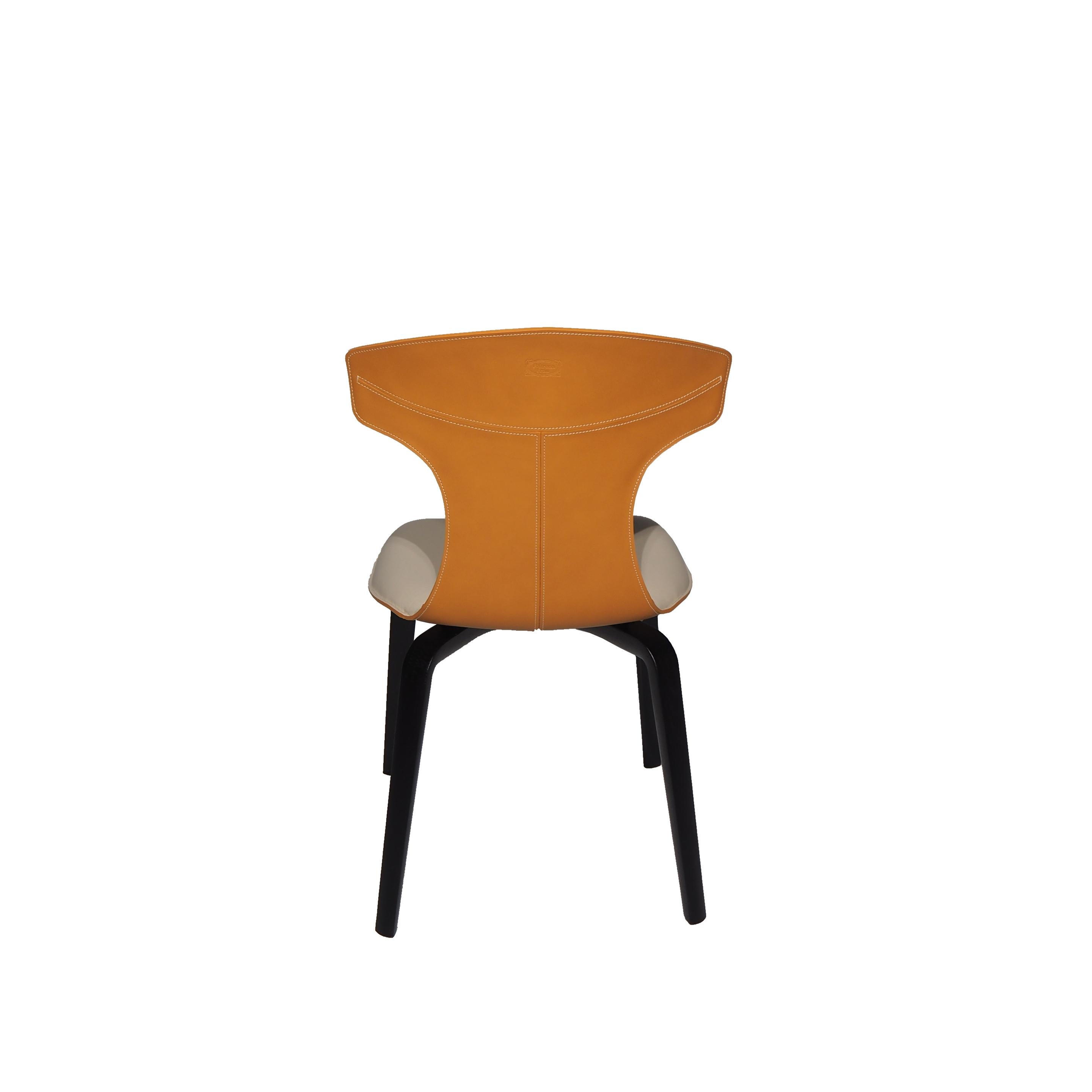 poltrona frau montera chair