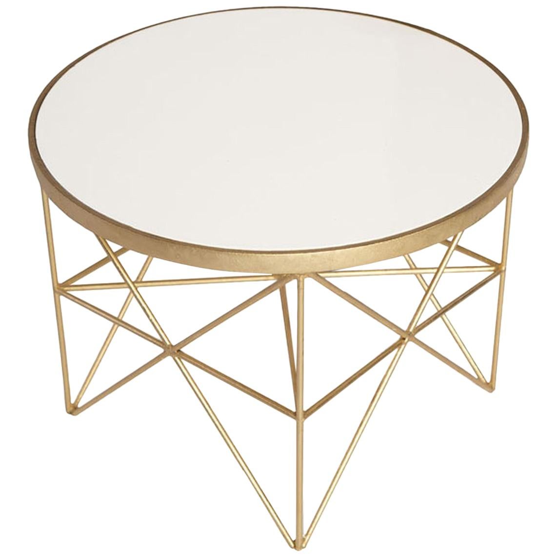 Monterey Short Side Table with White Lacquered Top by Innova Luxuxy Group For Sale