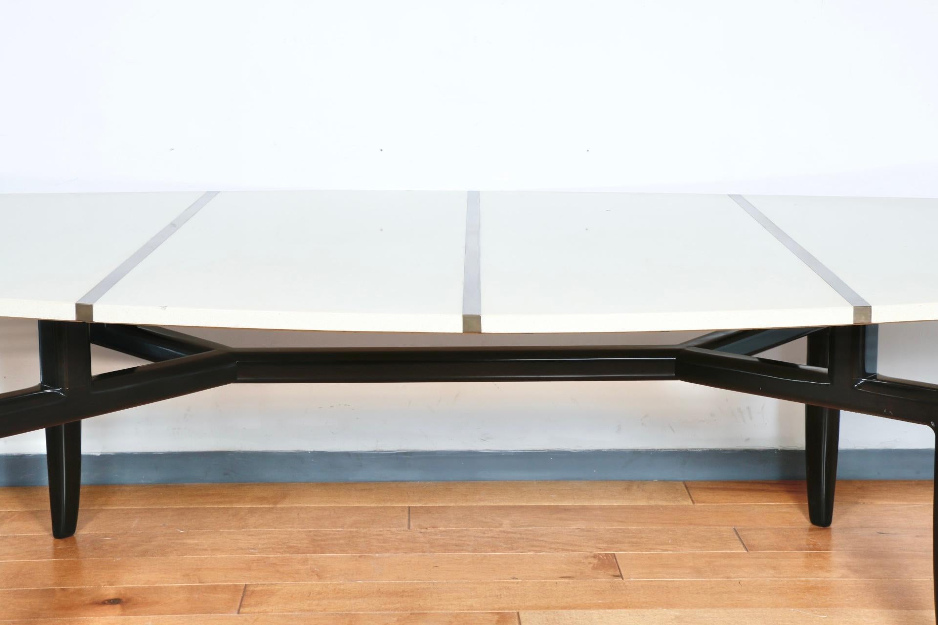 Monteverdi Young Dining or Conference Table In Good Condition For Sale In North Hollywood, CA