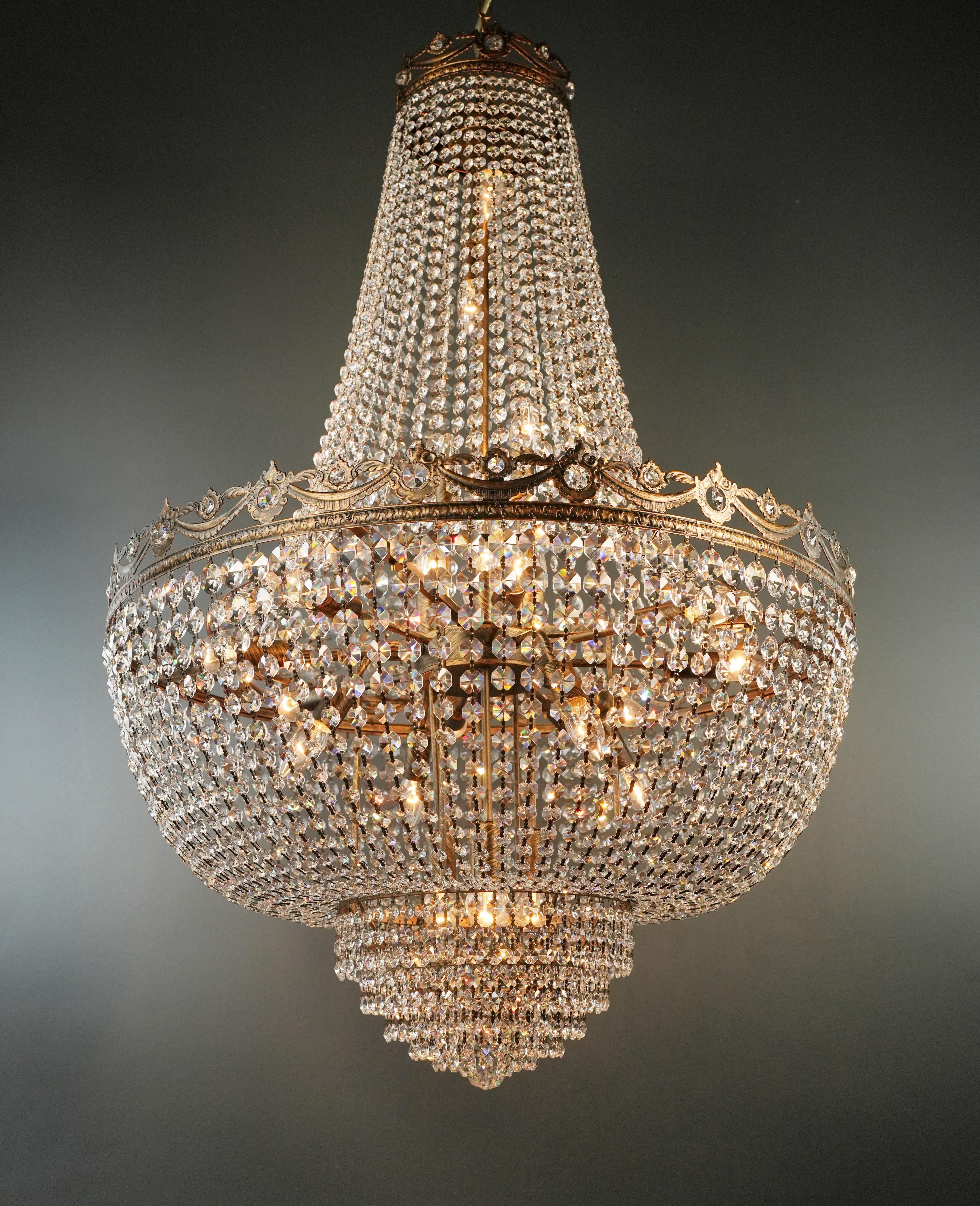 Allemand Montgolfiè Antique Lok Chandelier Cristal Empire Sac a Pearl Lampe Chateau New en vente