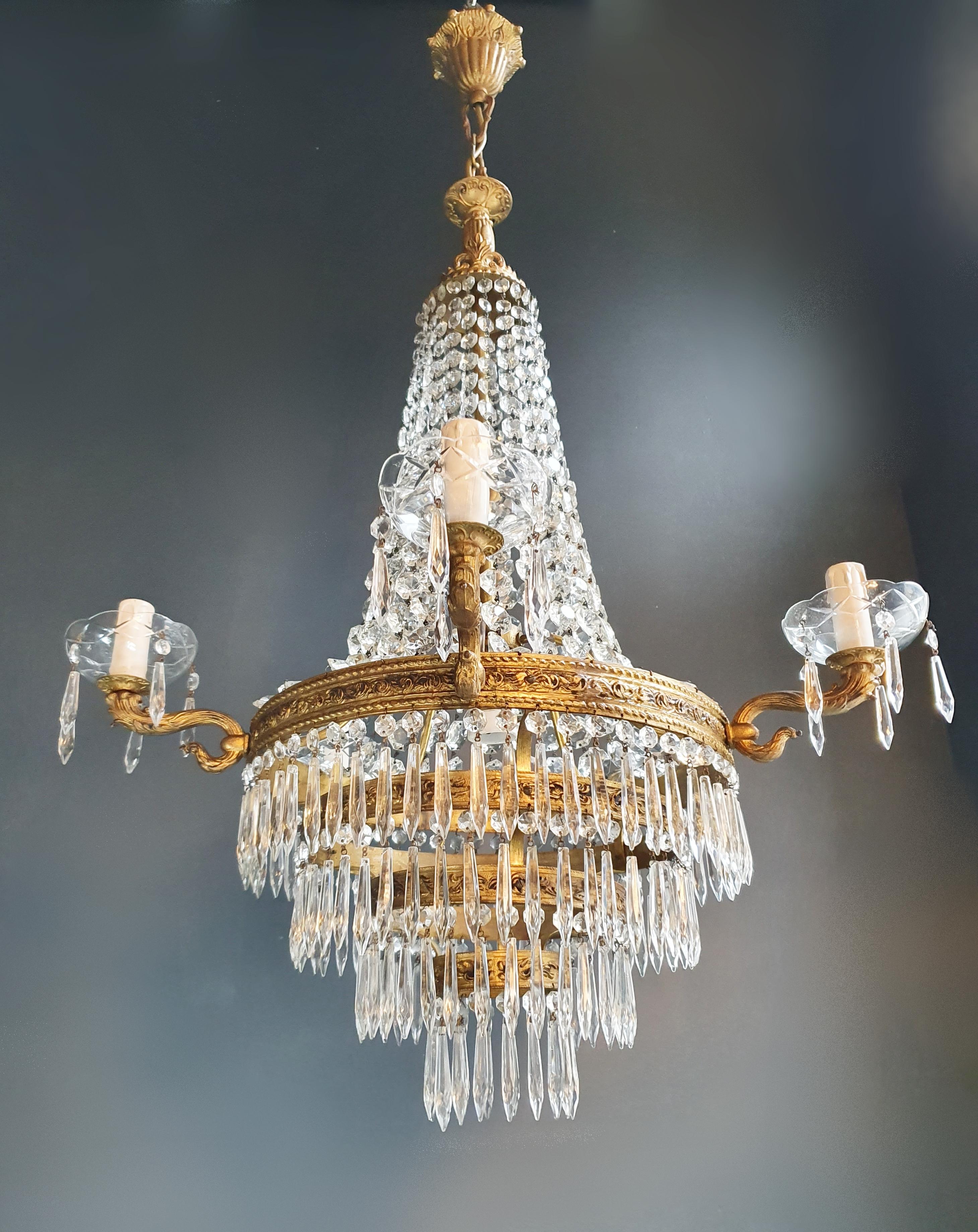 Européen Montgolfiè Empire Sac a Pearl Lustre Cristal Lustre Ceiling Lamp Antique en vente