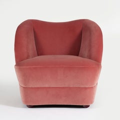Monti Armchair in Pink Gloss (Small Model) by Laura Gonzalez