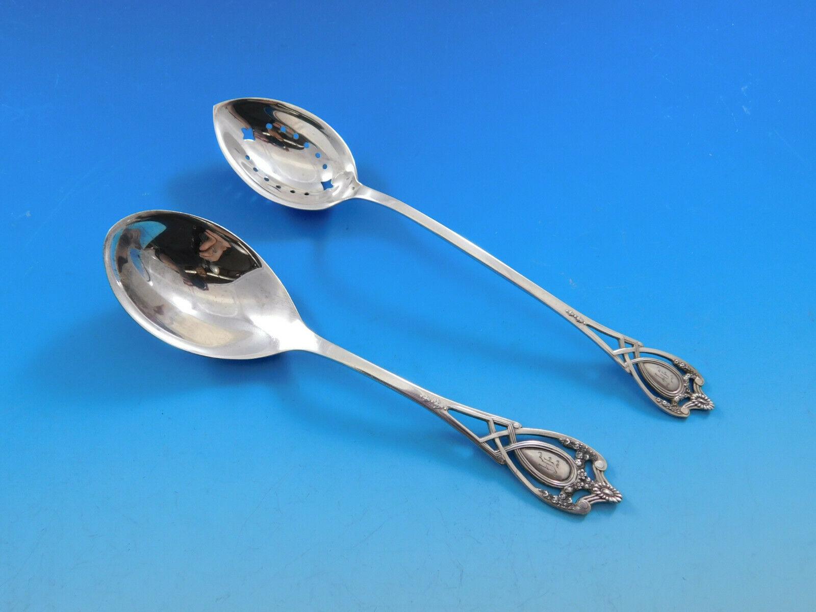 Ensemble de couverts en argent sterling pour 12 personnes 144 pièces du dîner Monticello by Lunt en vente 4