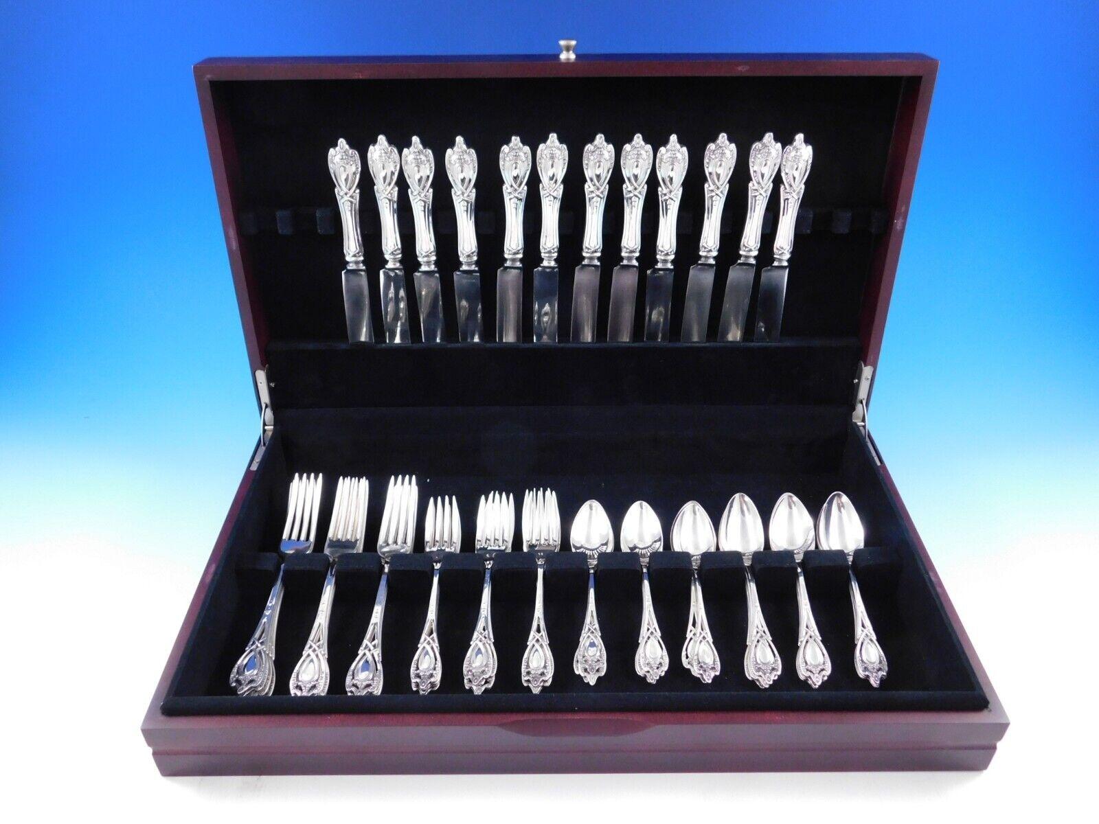 Monticello by Lunt Sterling Silver Flatware Set For 12 Service 60 Pieces For Sale 1