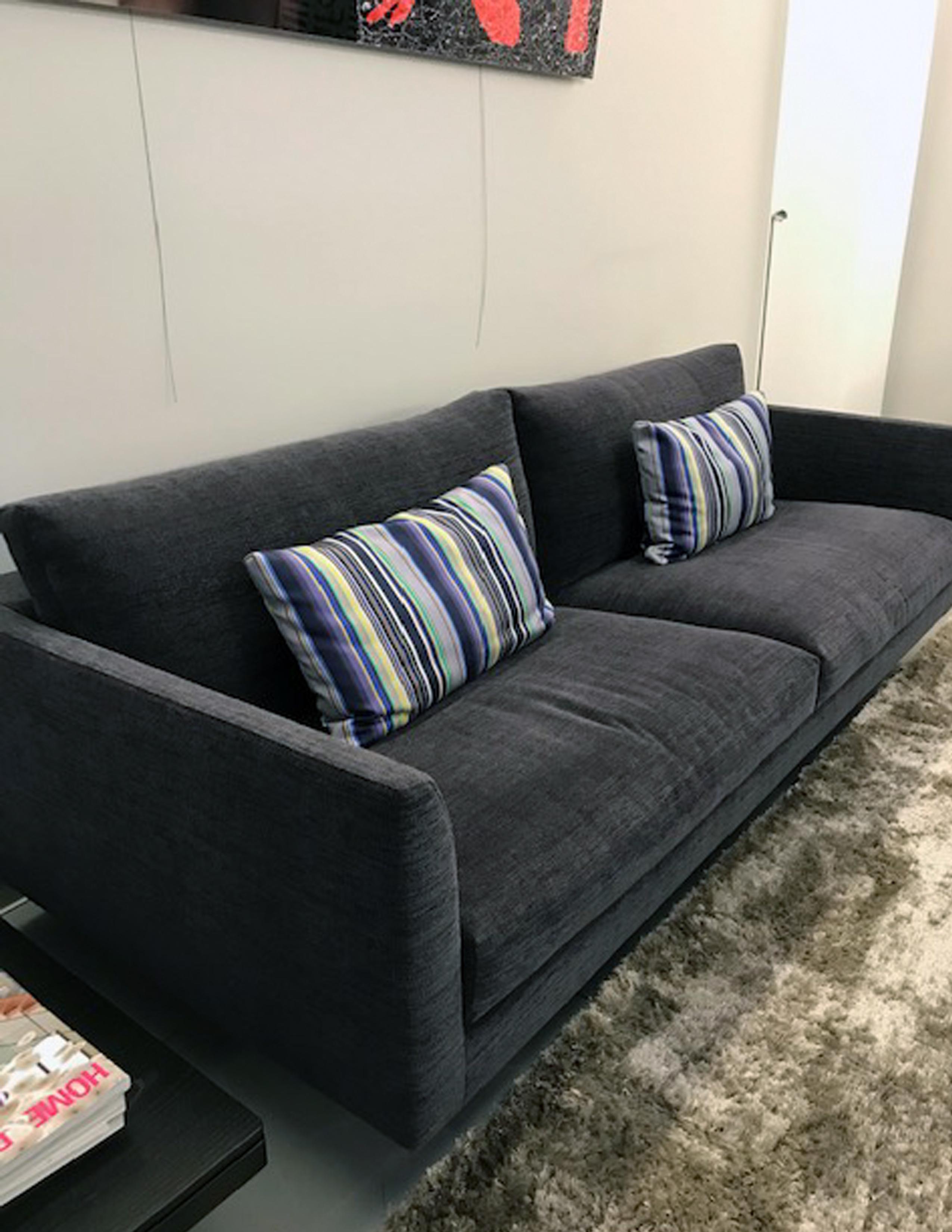 Dutch Montis Axel 3.5 Seater Fabric Sofa