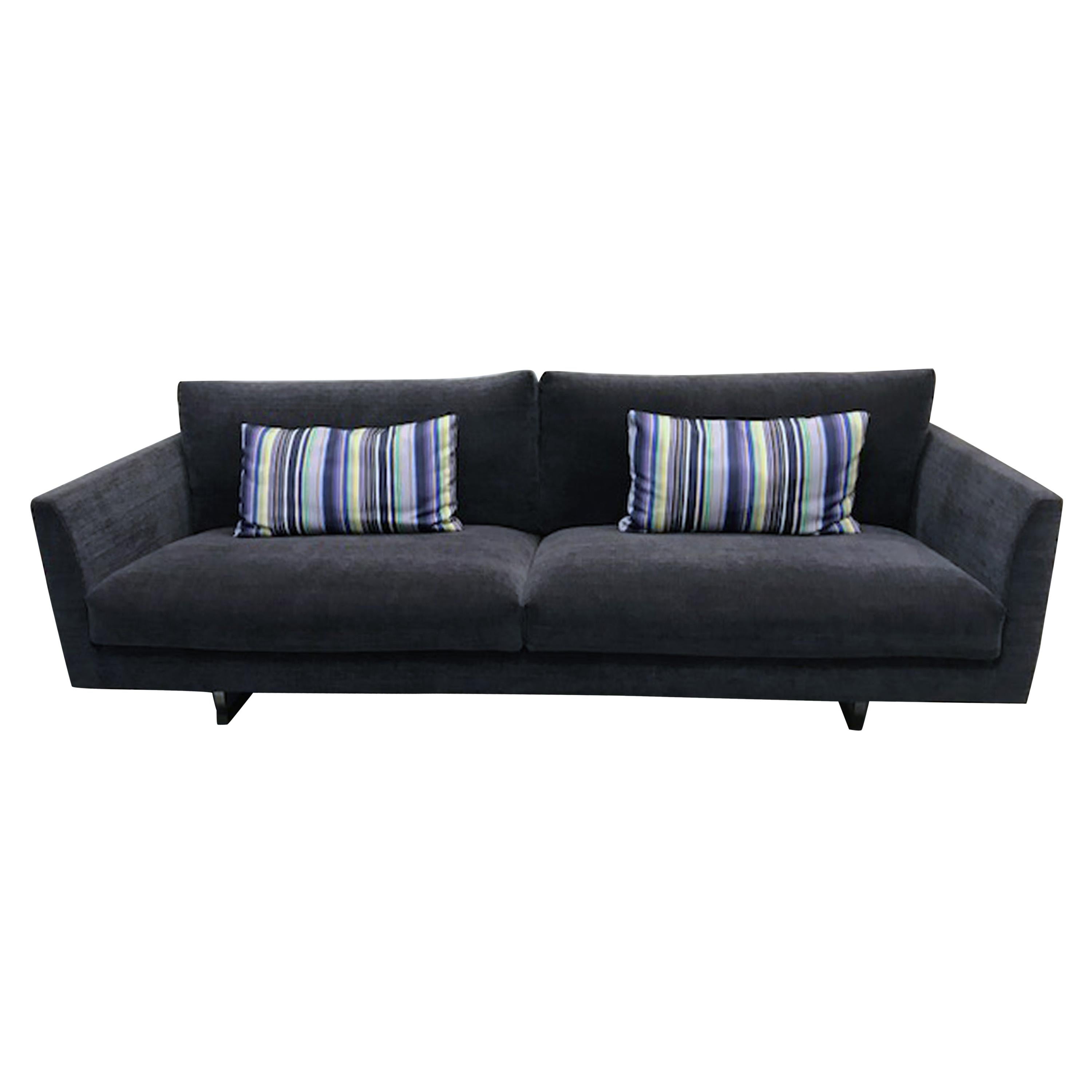 Montis Axel 3.5 Seater Fabric Sofa