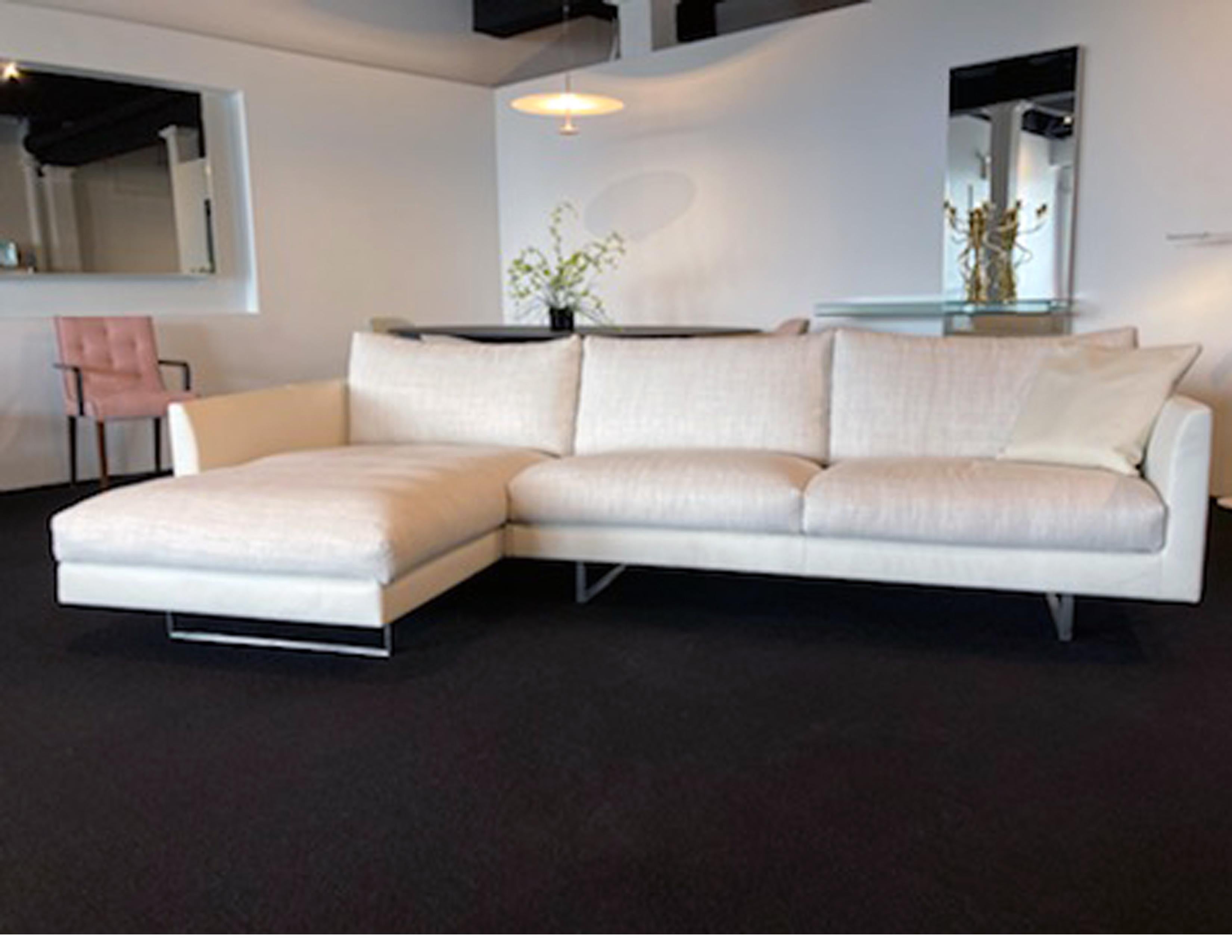 Modern Montis Axel Sectional Sofa