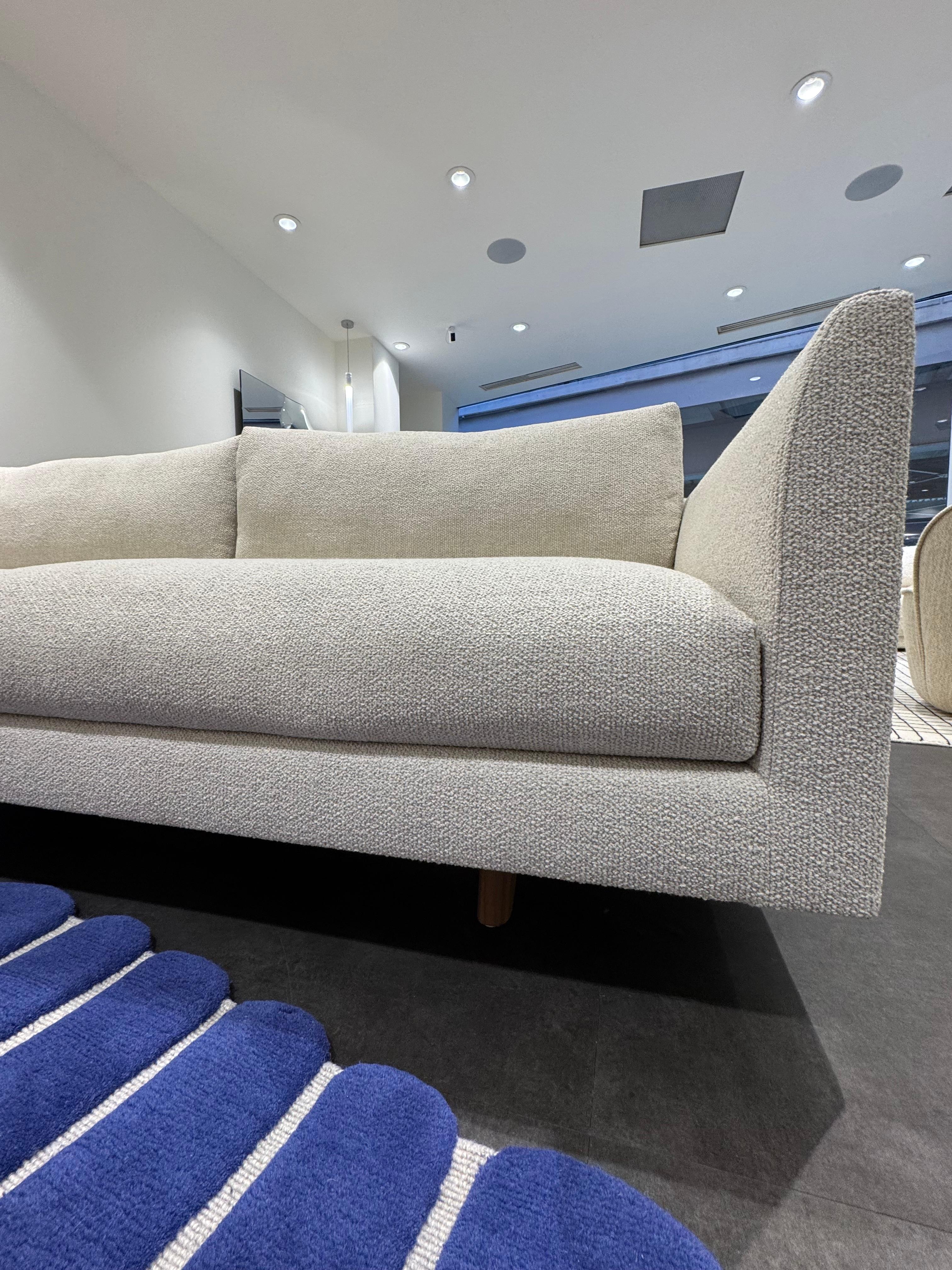 Montis Axel XL Sectional Sofa by Gijs Papavoine in STOCK In Excellent Condition For Sale In New York, NY
