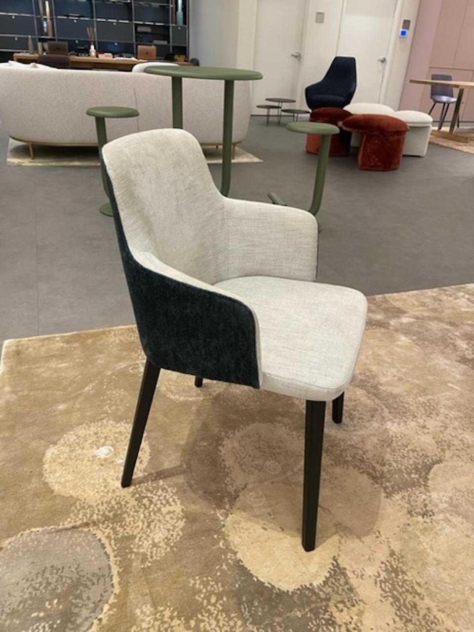 Contemporary Montis Back Me Up Armchair in Stock For Sale