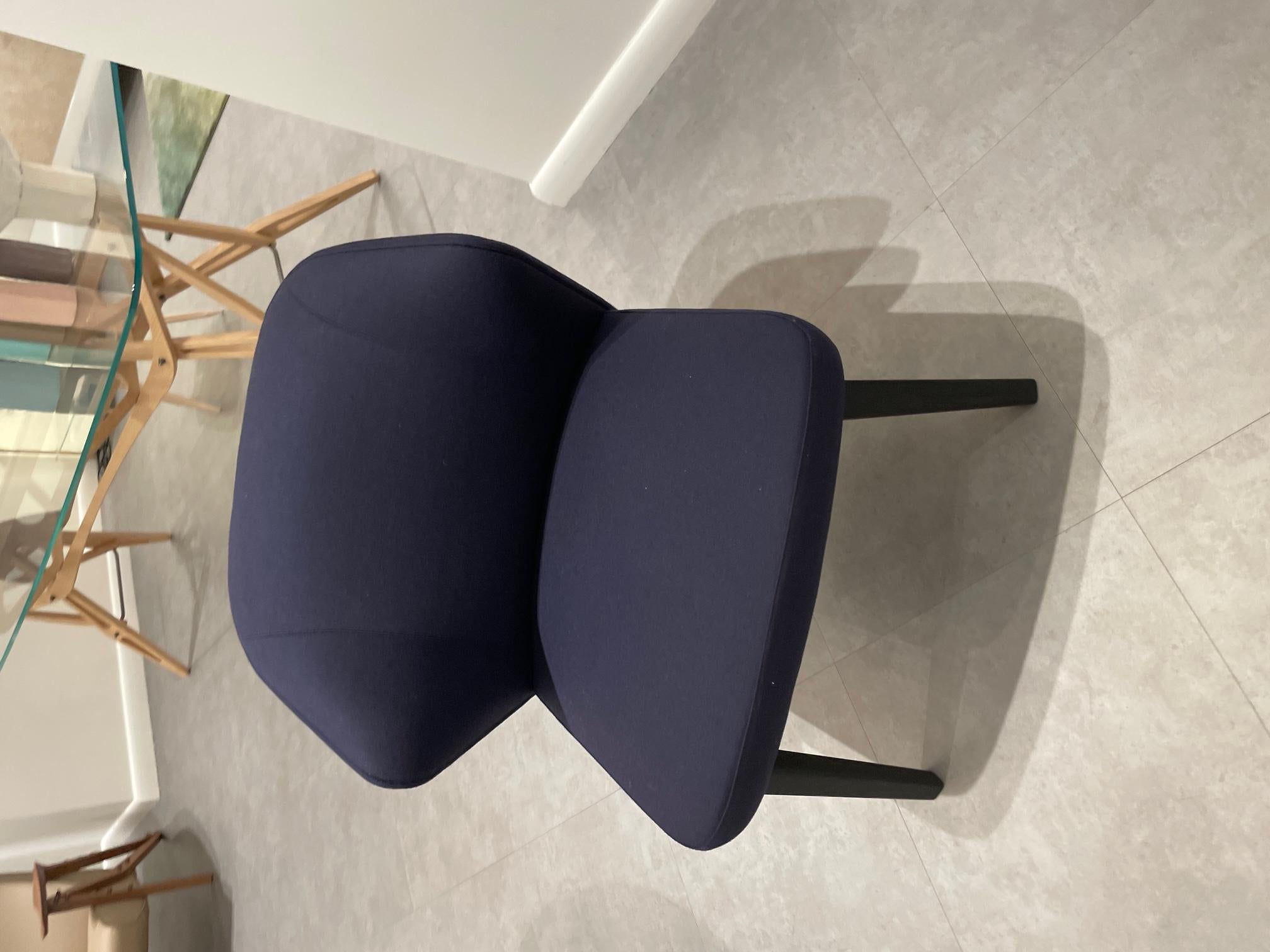 Montis Back Me Up Salon  Club Chair Designed by Arian Brekveld IN STOCK For Sale 5