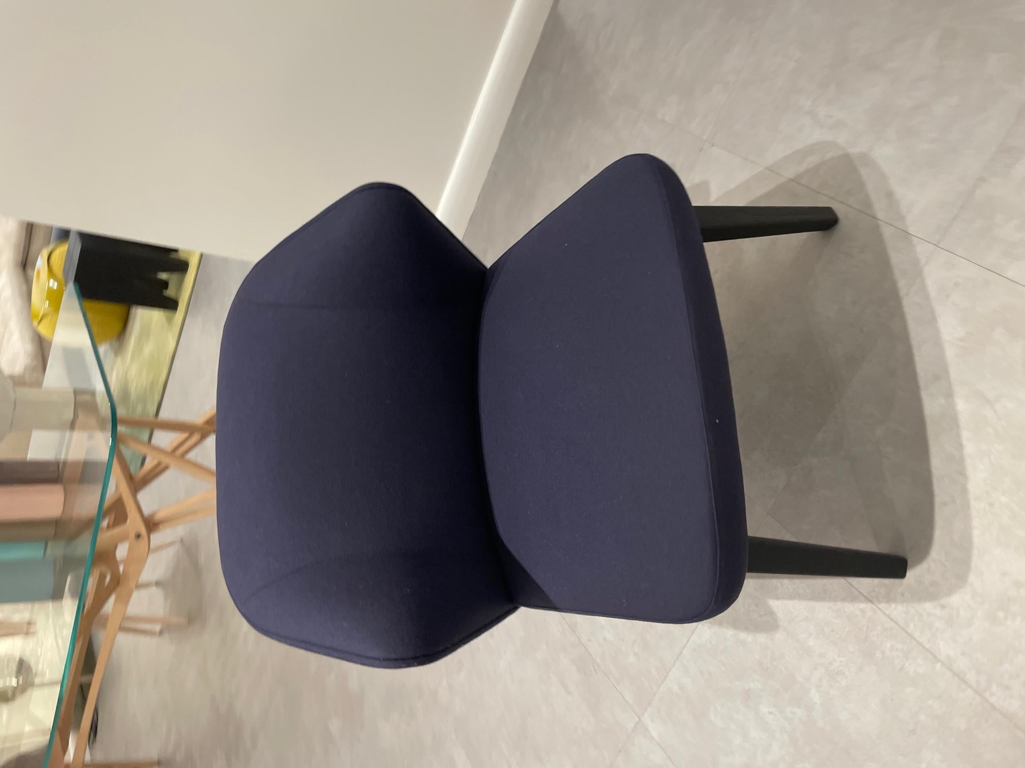 Montis Back Me Up Salon  Club Chair Designed by Arian Brekveld IN STOCK For Sale 7