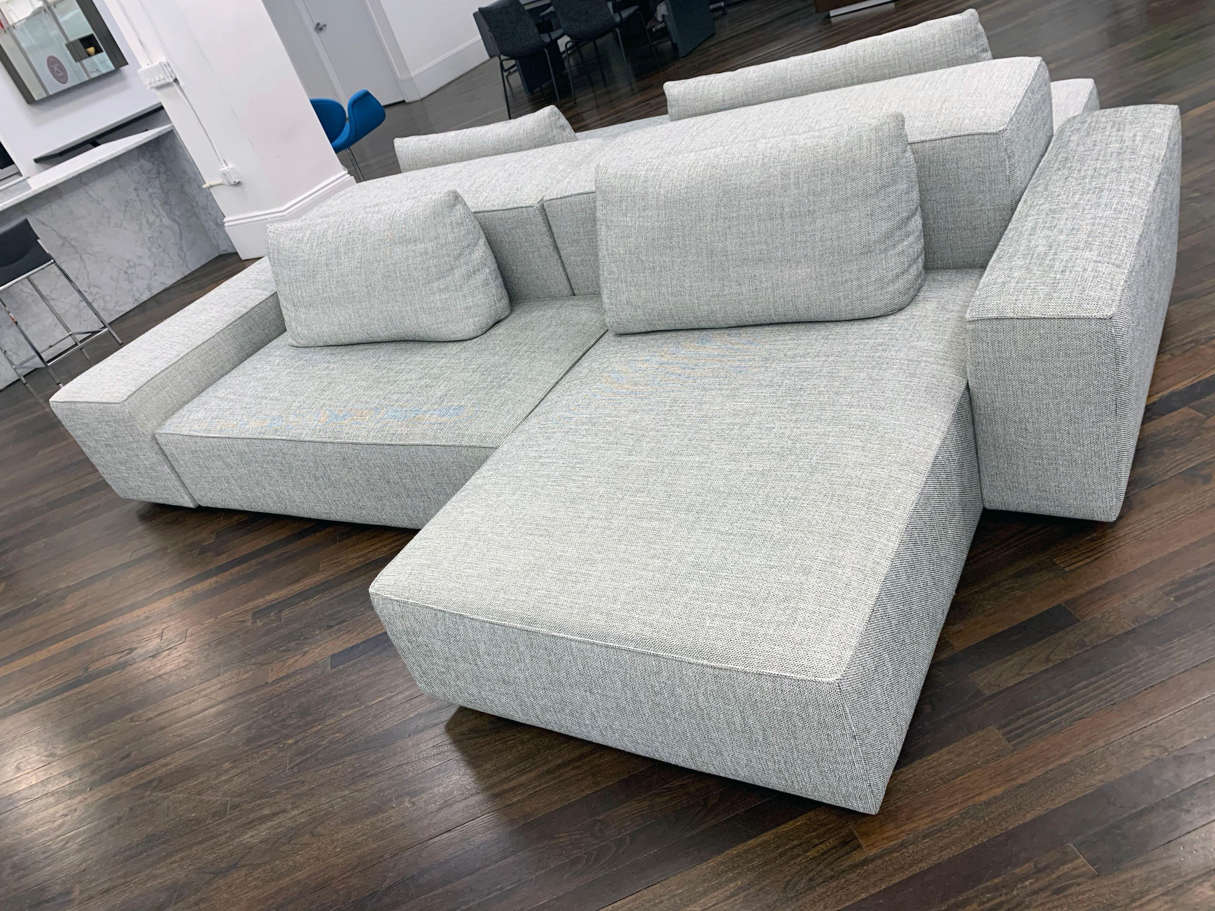 Domino modular sofa upholstered in Mellow 60 consist of:
(2) Pillows 80 x 40 cm
(2) Pillows 95 x 40
(2) module 60mm (75 x 150 x 40)cm
(2) module (100 x 125 x 40cm)
(1) module on castors 50 x 125 x 52cm
(1) module 25 x 100 x 52
(2)proto (50 x