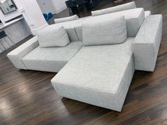 Montis Domino.18 Modular Sofa